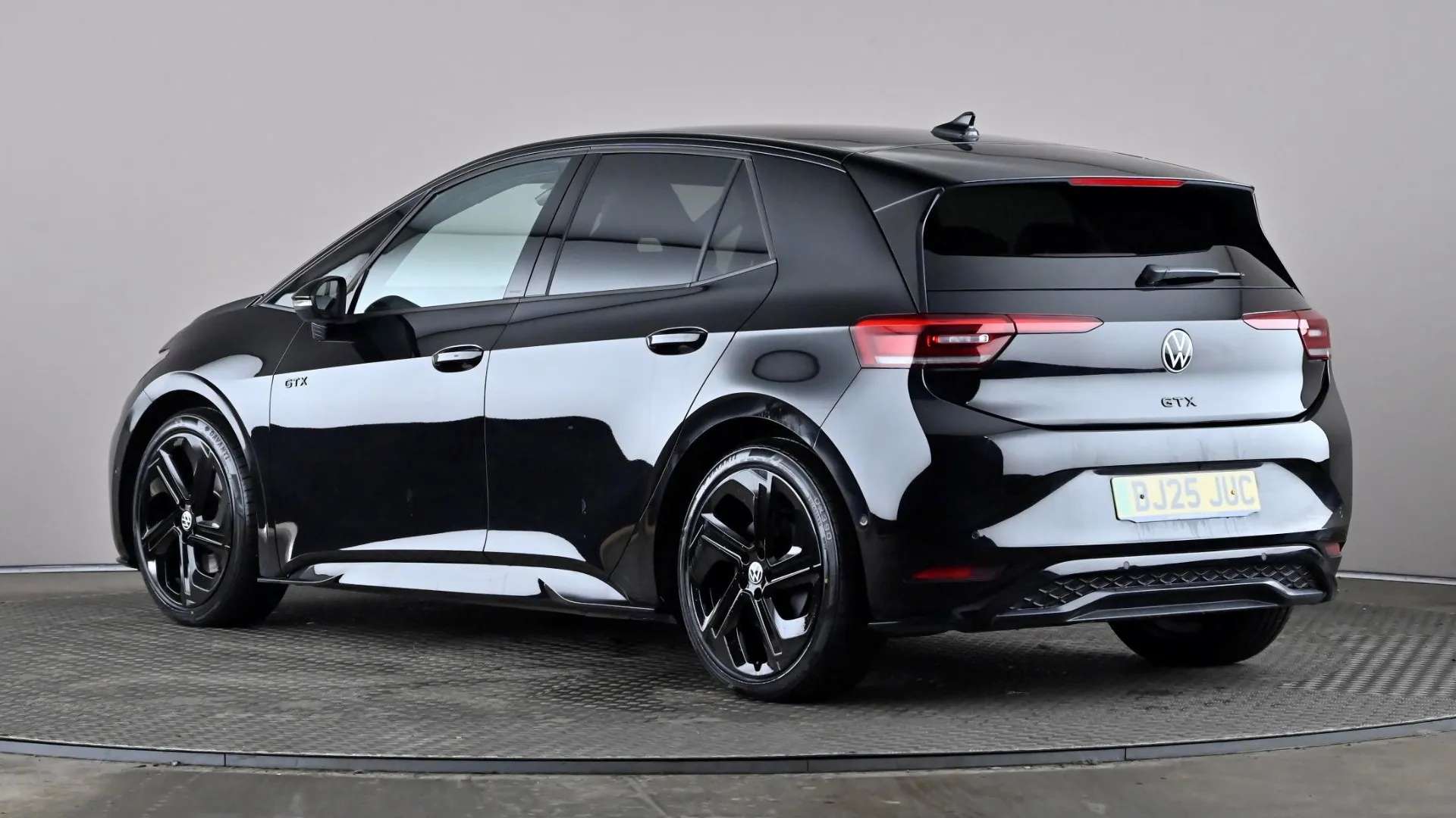 A 2025 VOLKSWAGEN ID.3 240kW GTX Performance 79kWh Auto A 2025 VOLKSWAGEN ID.3 240kW GTX Performance 79kWh Auto