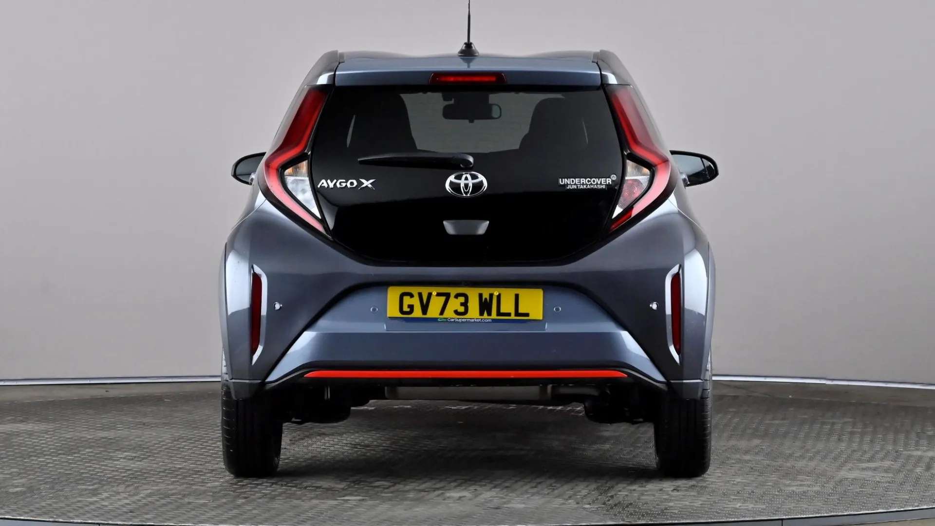 2024 TOYOTA AYGO X 2024 TOYOTA AYGO X