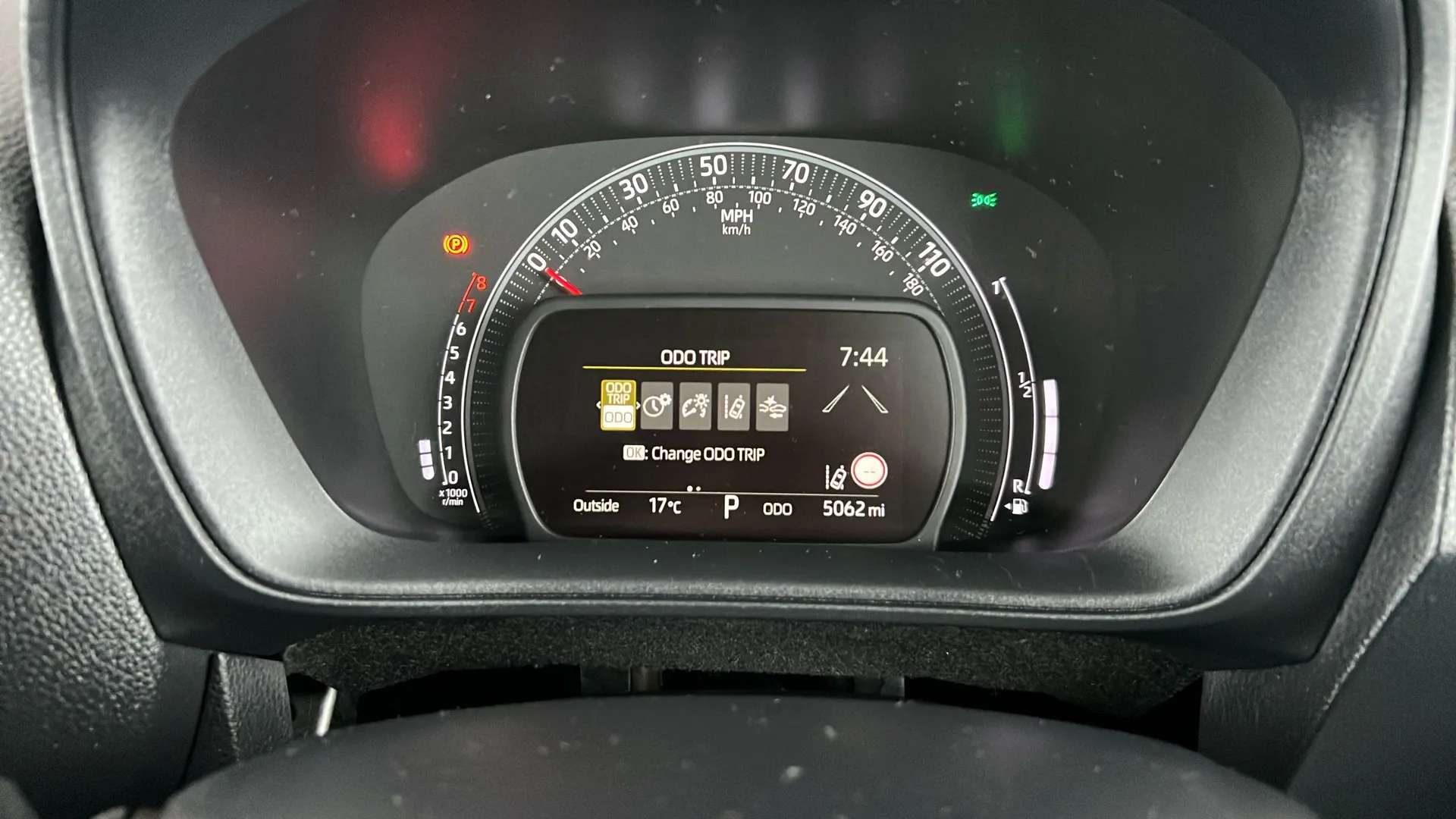 2024 TOYOTA AYGO X 2024 TOYOTA AYGO X