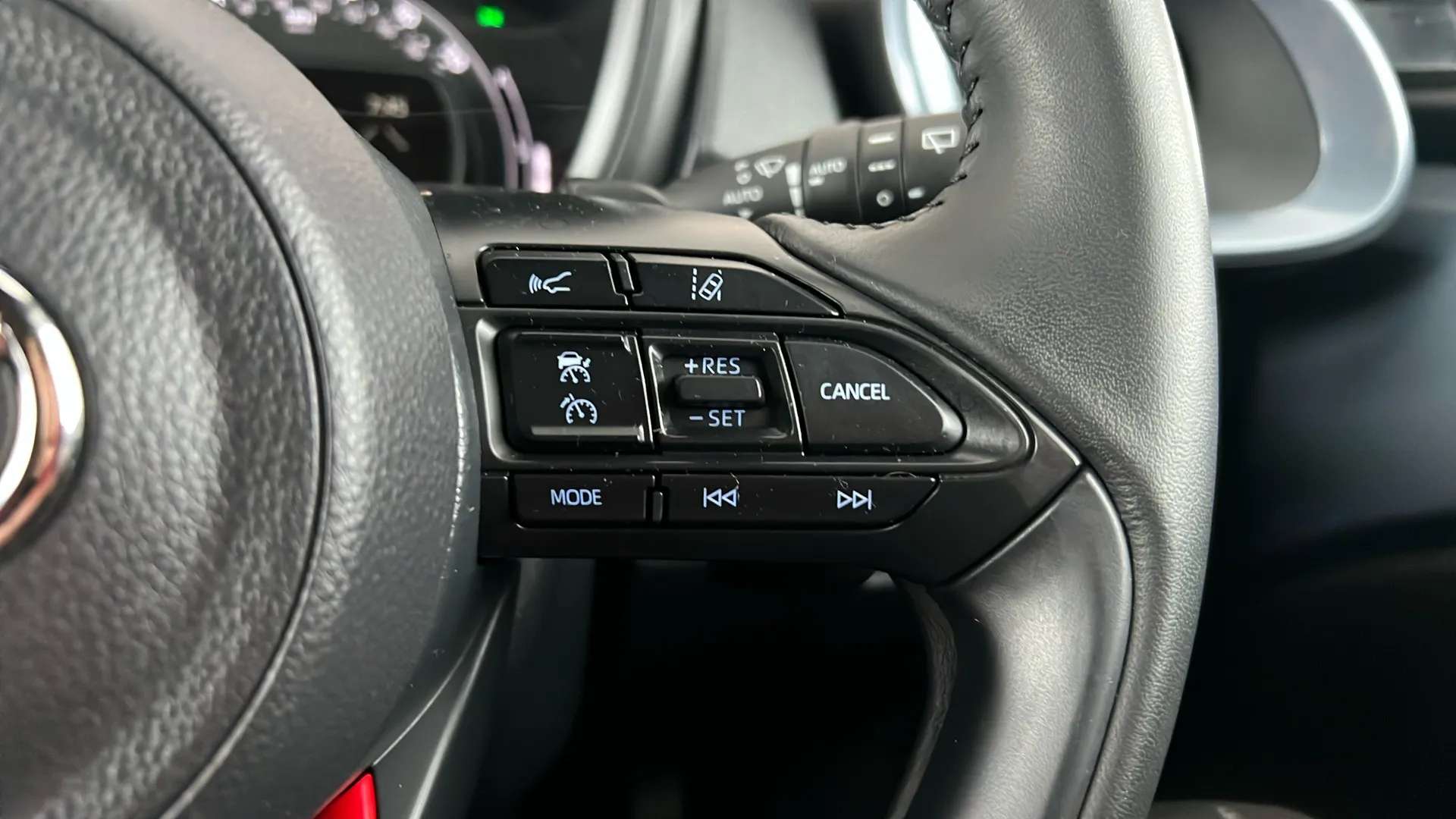 2024 TOYOTA AYGO X 2024 TOYOTA AYGO X