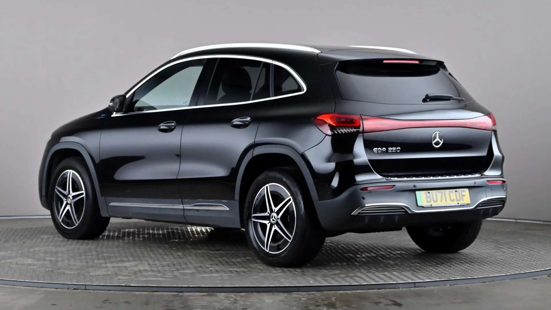 A 2021 MERCEDES-BENZ EQA EQA 250 140kW AMG Line 66.5kWh Auto A 2021 MERCEDES-BENZ EQA EQA 250 140kW AMG Line 66.5kWh Auto