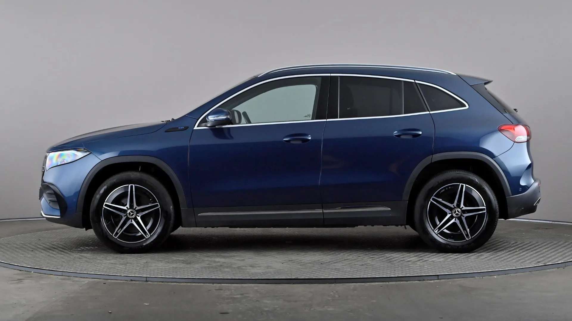 A 2022 MERCEDES-BENZ EQA EQA 250 140kW AMG Line 66.5kWh Auto A 2022 MERCEDES-BENZ EQA EQA 250 140kW AMG Line 66.5kWh Auto