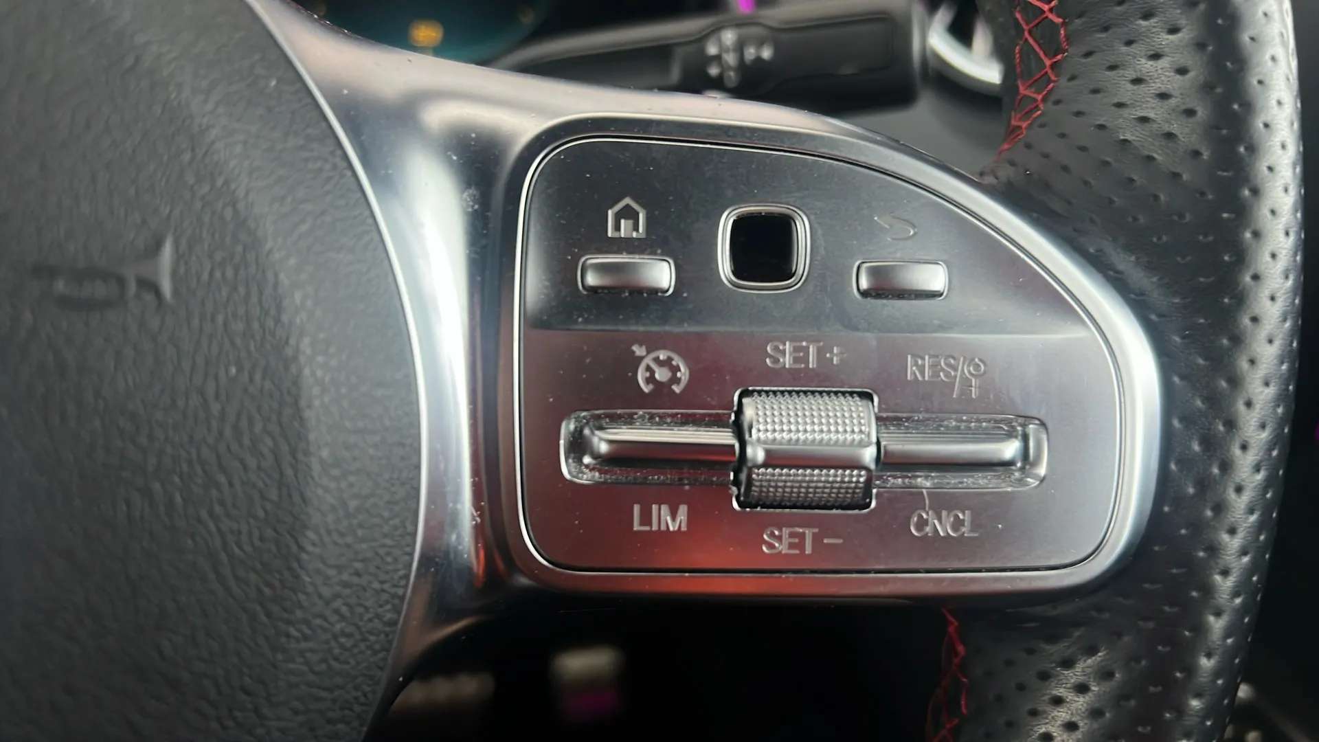 2023 MERCEDES-BENZ EQB 2023 MERCEDES-BENZ EQB