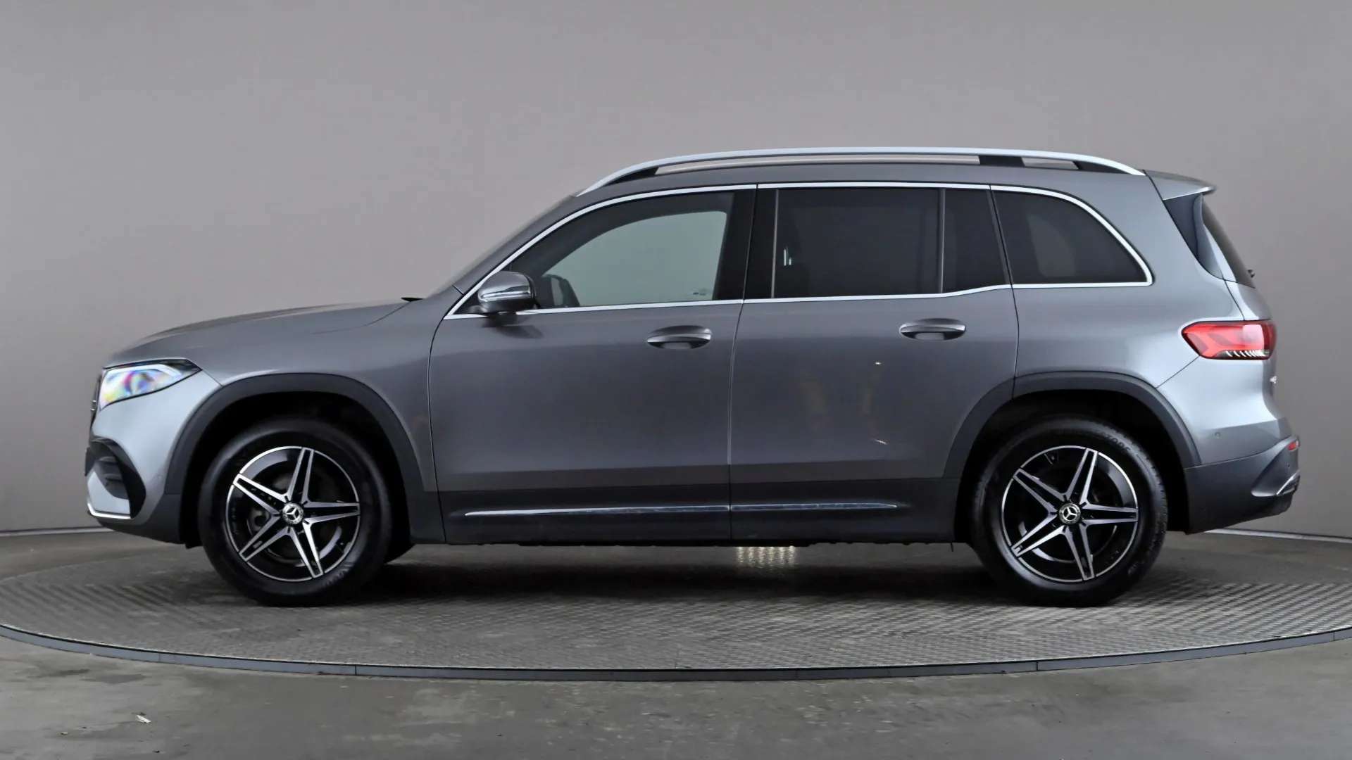 A 2023 MERCEDES-BENZ EQB EQB 350 4Matic 215kW AMG Line 66.5kWh Auto A 2023 MERCEDES-BENZ EQB EQB 350 4Matic 215kW AMG Line 66.5kWh Auto