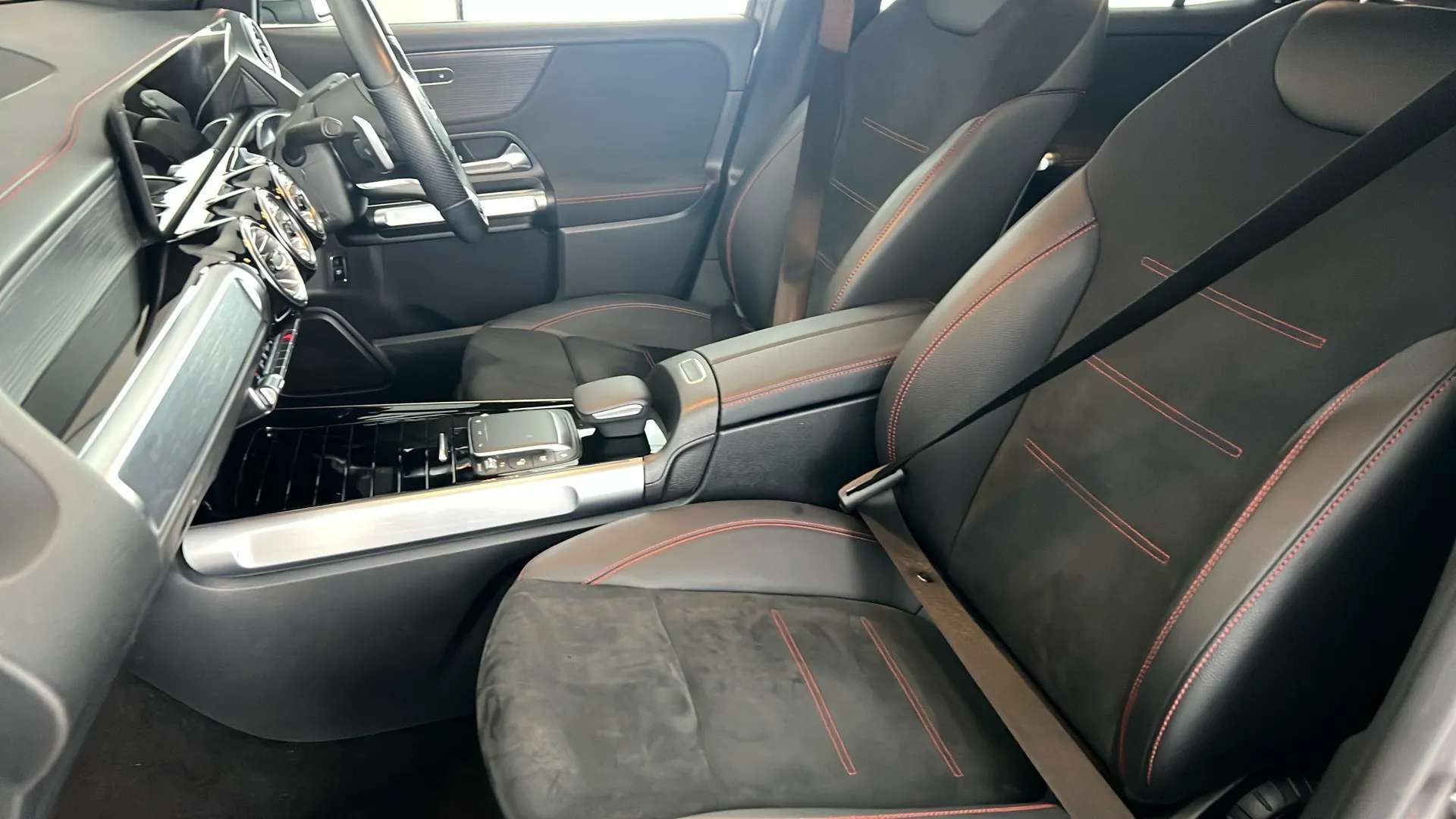 2023 MERCEDES-BENZ EQB 2023 MERCEDES-BENZ EQB