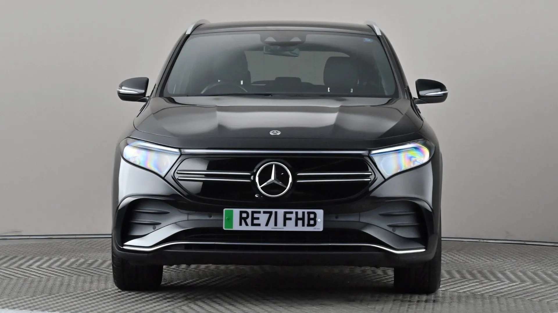 A 2021 MERCEDES-BENZ EQA EQA 250 140kW AMG Line 66.5kWh Auto A 2021 MERCEDES-BENZ EQA EQA 250 140kW AMG Line 66.5kWh Auto
