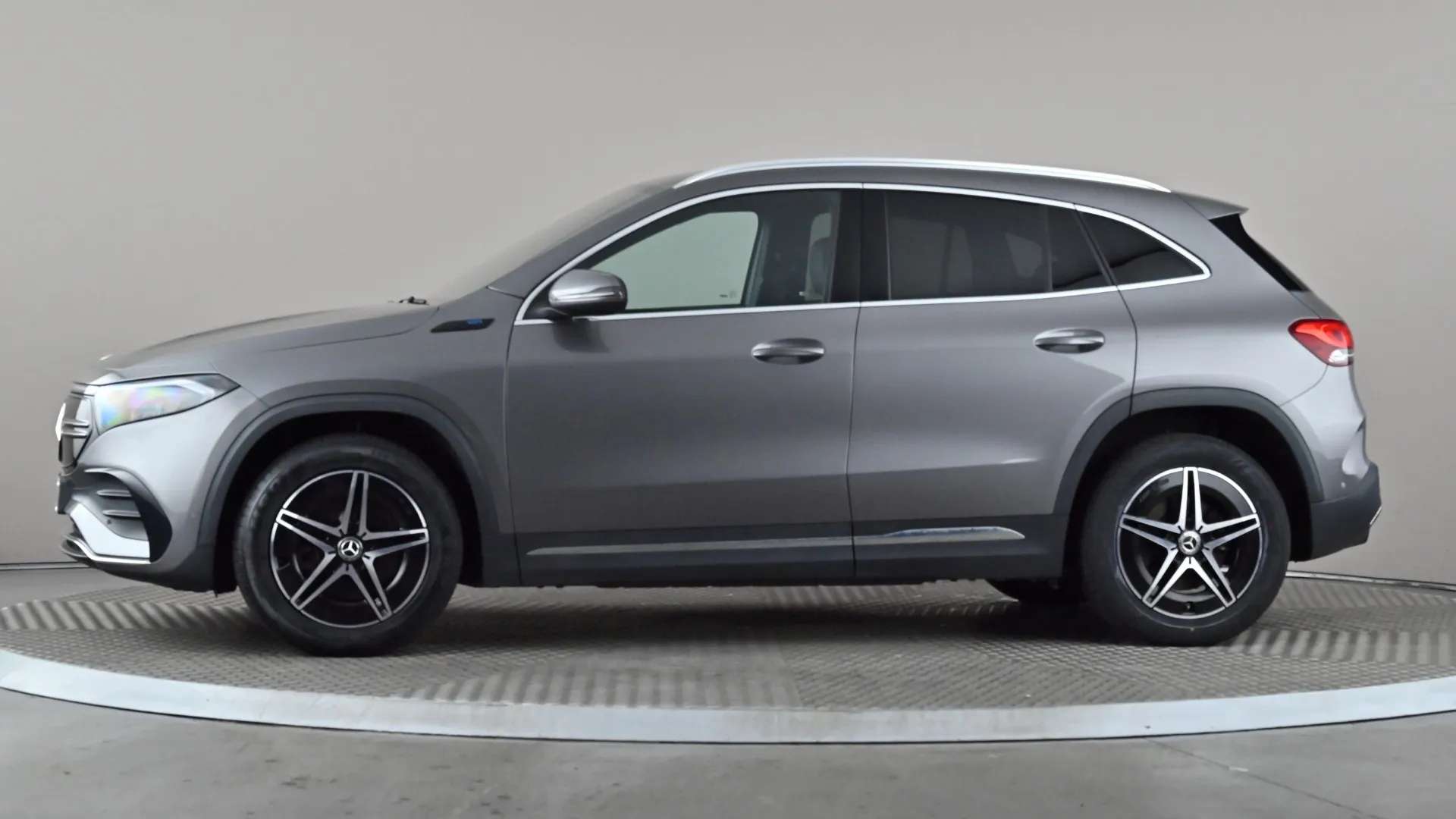 A 2022 MERCEDES-BENZ EQA EQA 250 140kW AMG Line 66.5kWh Auto A 2022 MERCEDES-BENZ EQA EQA 250 140kW AMG Line 66.5kWh Auto