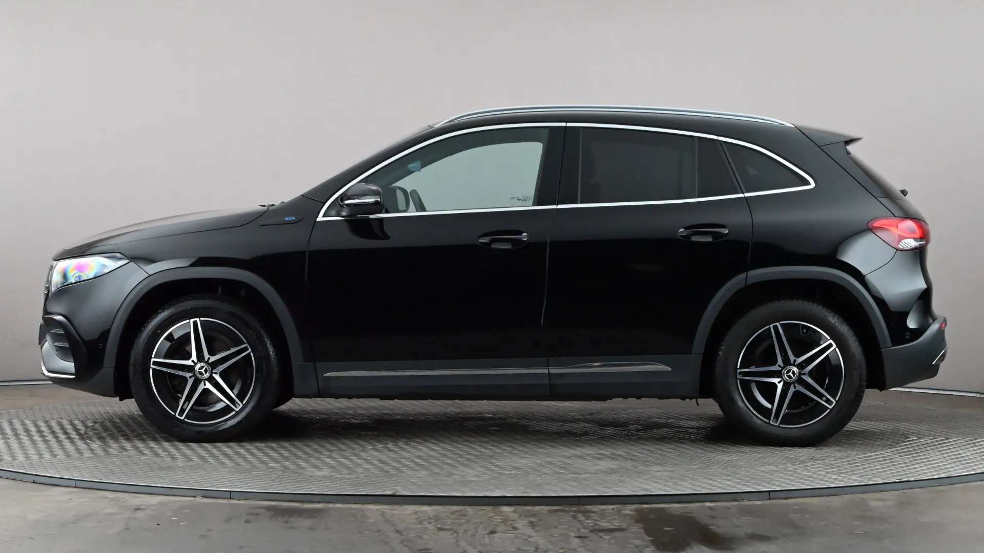 A 2022 MERCEDES-BENZ EQA EQA 300 4Matic 168kW AMG Line 66.5kWh Auto A 2022 MERCEDES-BENZ EQA EQA 300 4Matic 168kW AMG Line 66.5kWh Auto