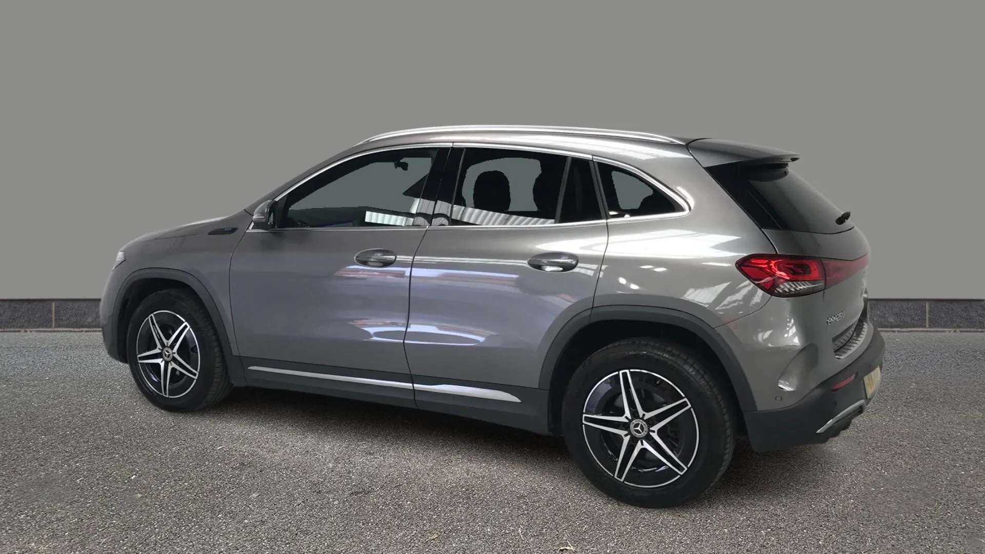 A 2021 MERCEDES-BENZ EQA EQA 250 140kW AMG Line 66.5kWh Auto A 2021 MERCEDES-BENZ EQA EQA 250 140kW AMG Line 66.5kWh Auto