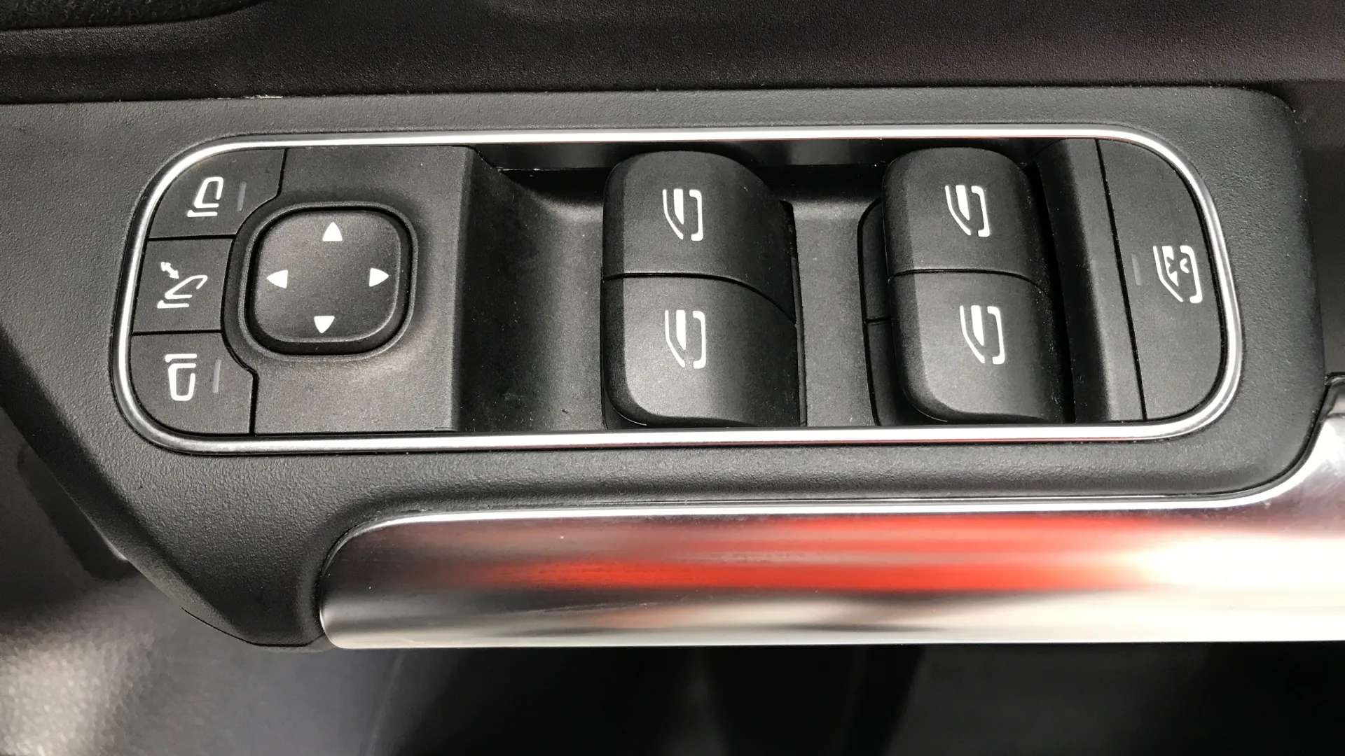 2021 MERCEDES-BENZ EQA 2021 MERCEDES-BENZ EQA