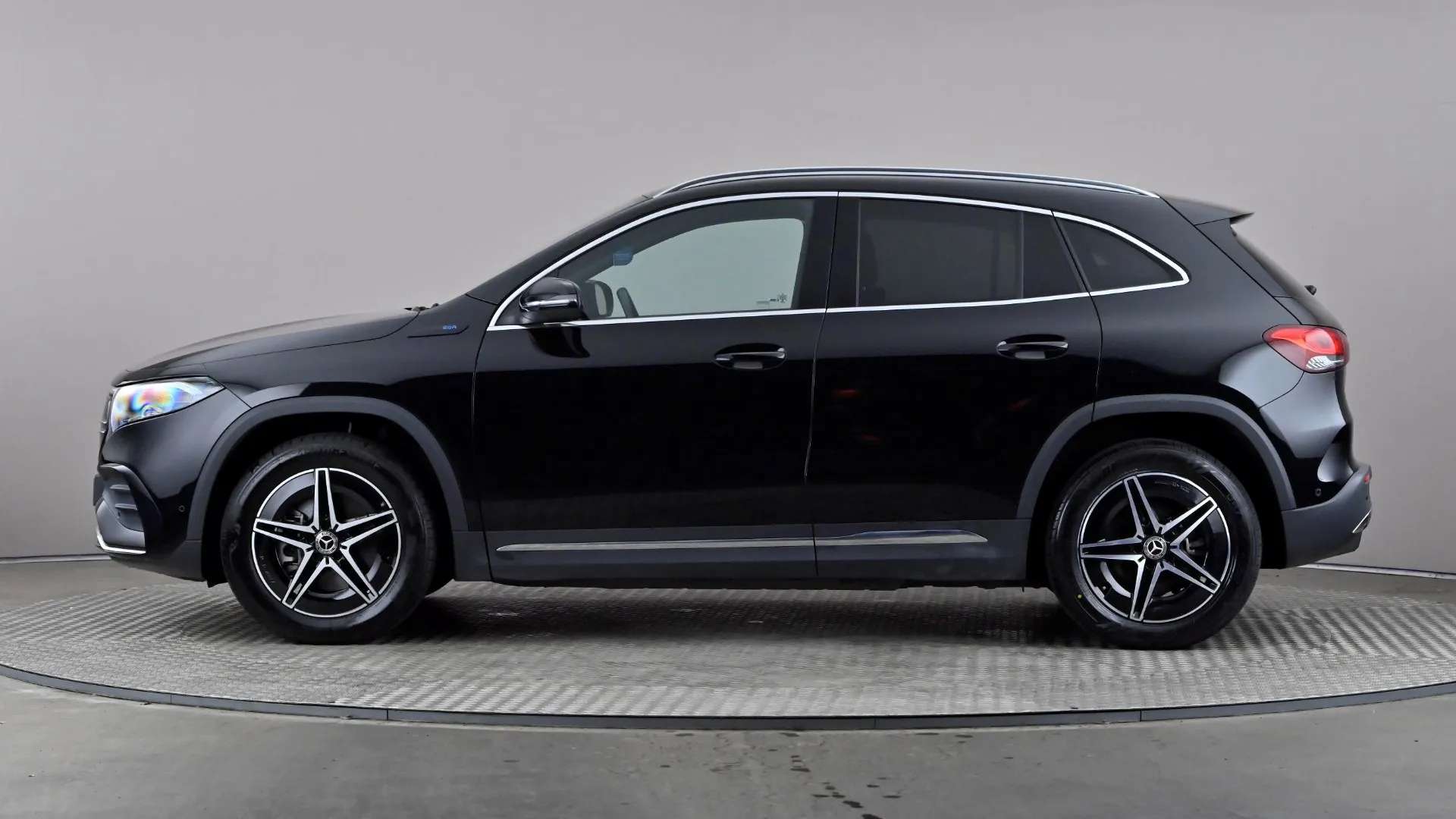 A 2023 MERCEDES-BENZ EQA EQA 250+ 140kW AMG Line 70.5kWh Auto A 2023 MERCEDES-BENZ EQA EQA 250+ 140kW AMG Line 70.5kWh Auto