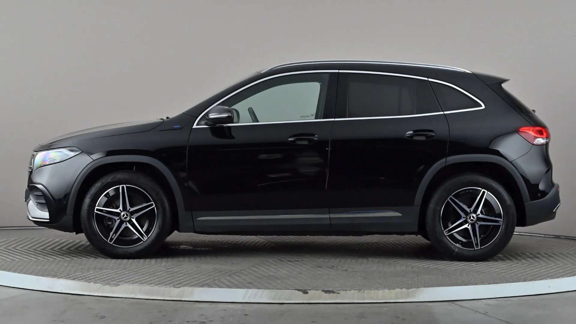 A 2023 MERCEDES-BENZ EQA EQA 250+ 140kW AMG Line 70.5kWh Auto A 2023 MERCEDES-BENZ EQA EQA 250+ 140kW AMG Line 70.5kWh Auto