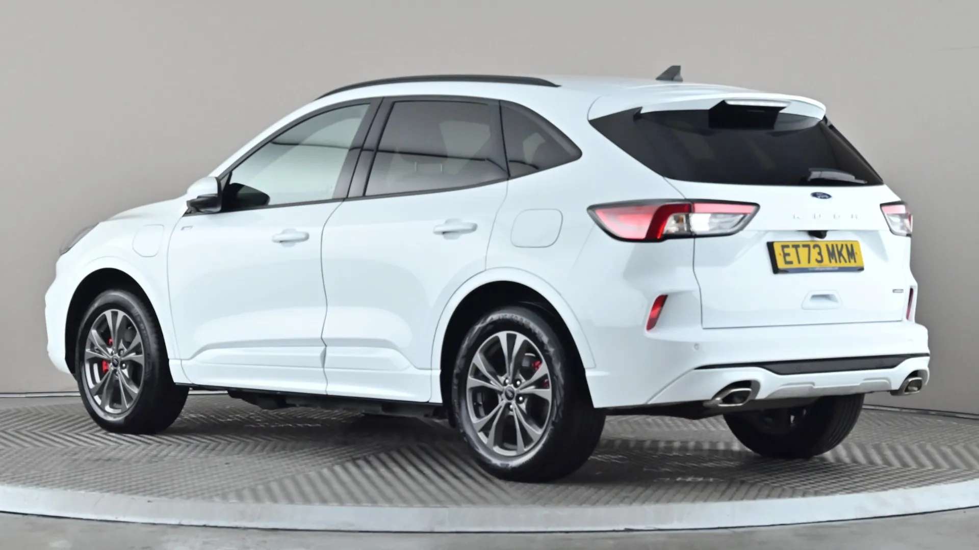 A 2024 FORD KUGA 2.5 PHEV ST-Line Edition CVT A 2024 FORD KUGA 2.5 PHEV ST-Line Edition CVT