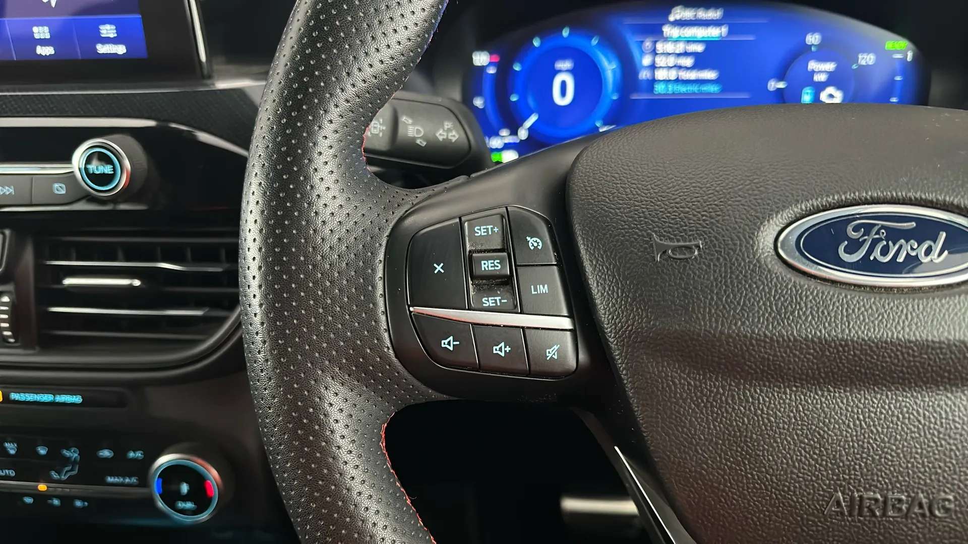 2023 FORD KUGA 2023 FORD KUGA