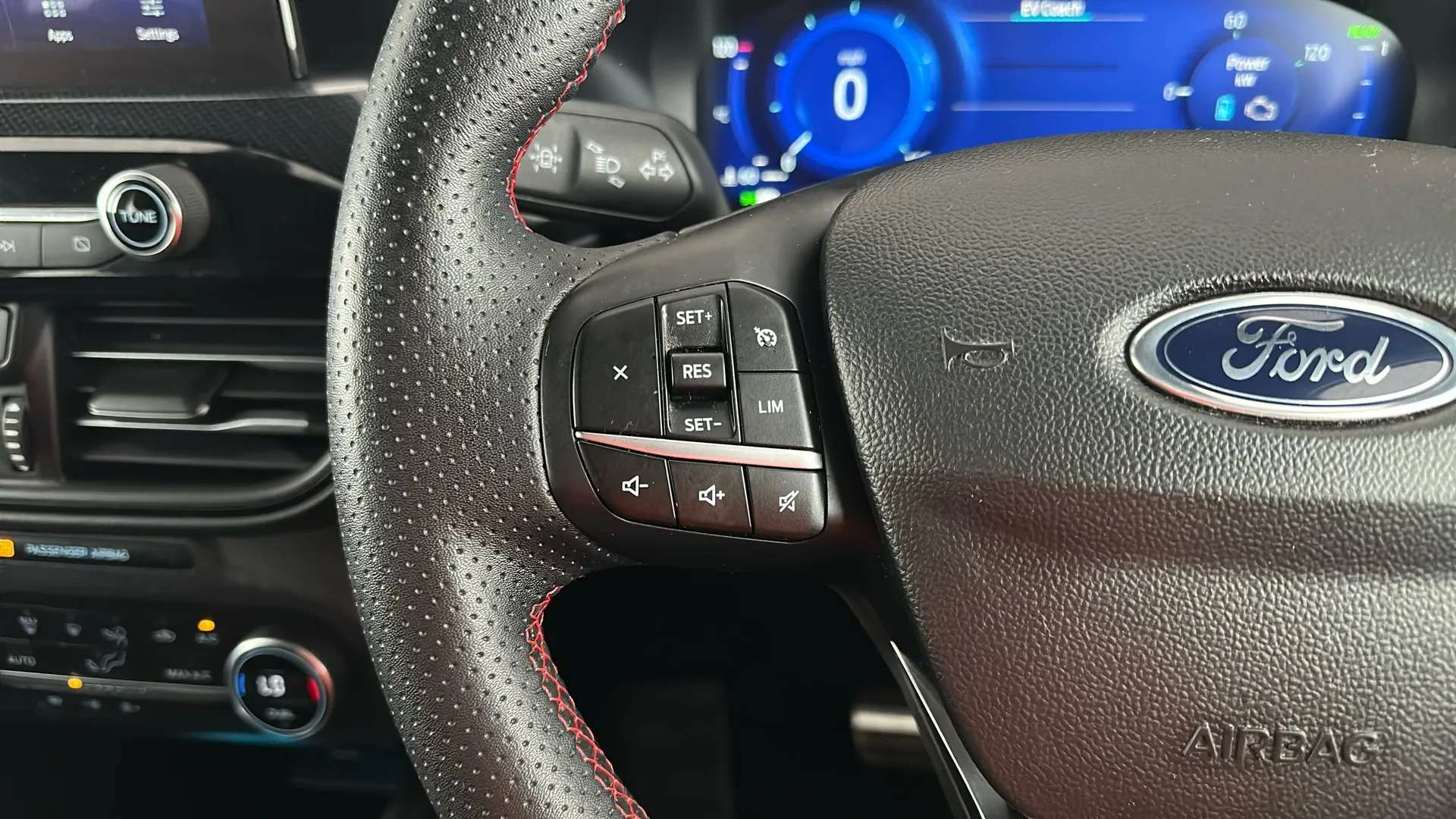 2023 FORD KUGA 2023 FORD KUGA