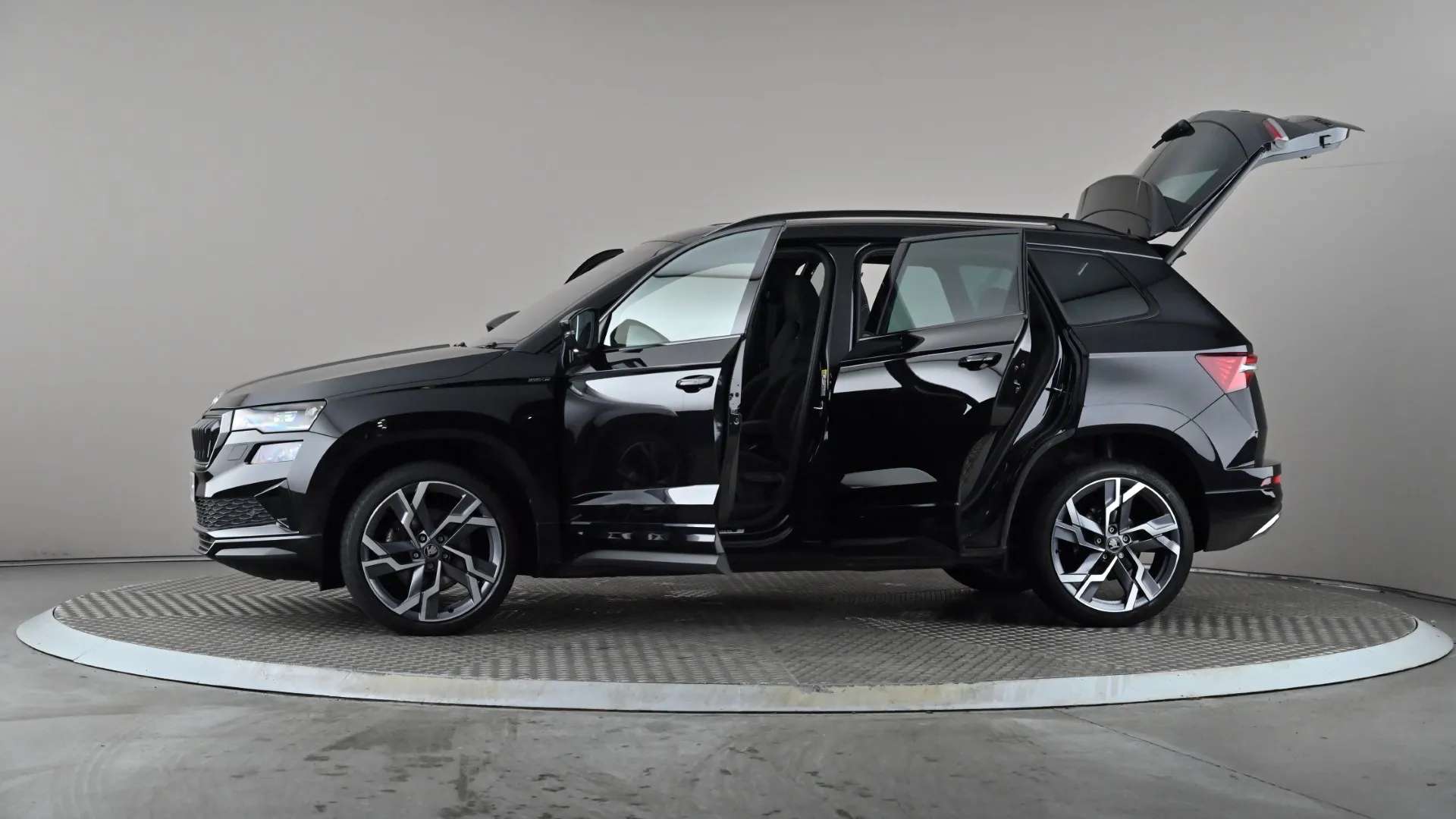 2025 SKODA KAROQ 2025 SKODA KAROQ