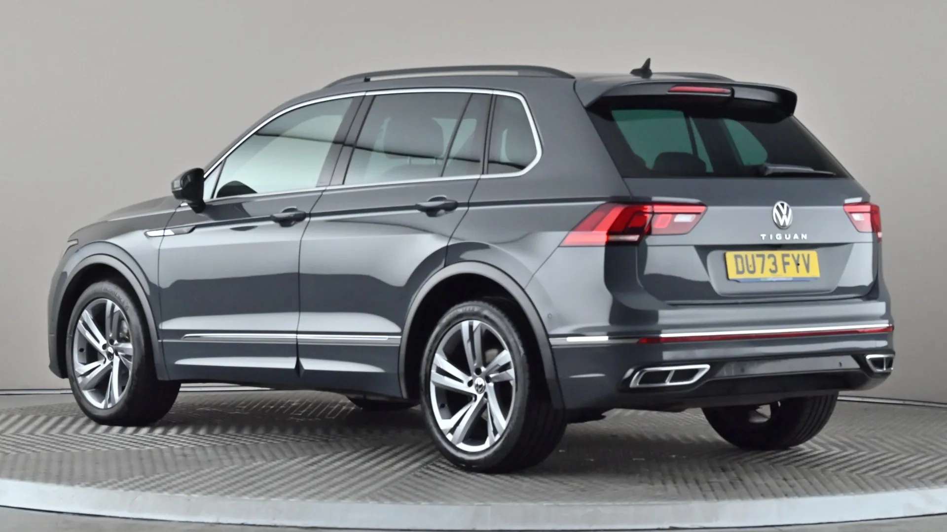 A 2023 VOLKSWAGEN TIGUAN 1.5 TSI 150 R-Line Edition DSG A 2023 VOLKSWAGEN TIGUAN 1.5 TSI 150 R-Line Edition DSG