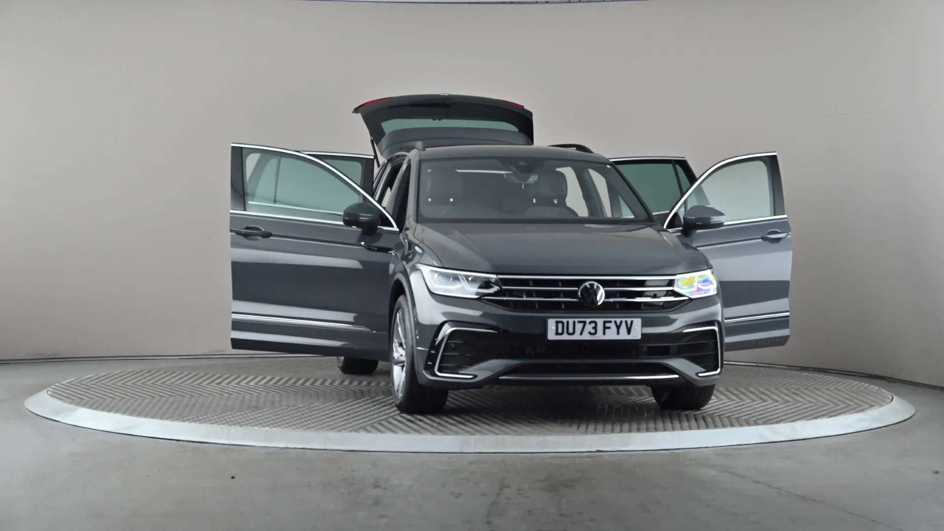 2023 VOLKSWAGEN TIGUAN 2023 VOLKSWAGEN TIGUAN