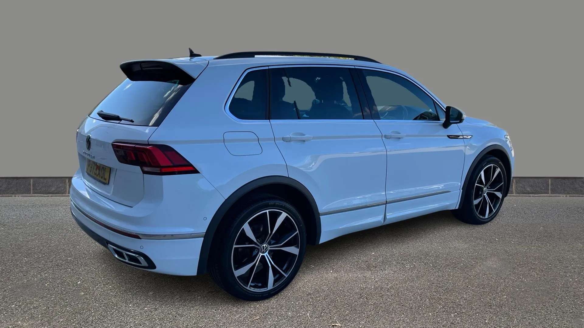 2023 VOLKSWAGEN TIGUAN 2023 VOLKSWAGEN TIGUAN