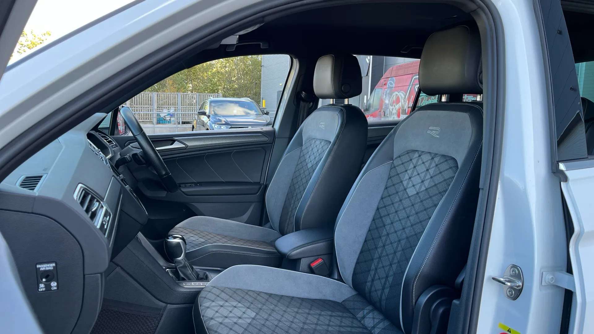 2023 VOLKSWAGEN TIGUAN 2023 VOLKSWAGEN TIGUAN