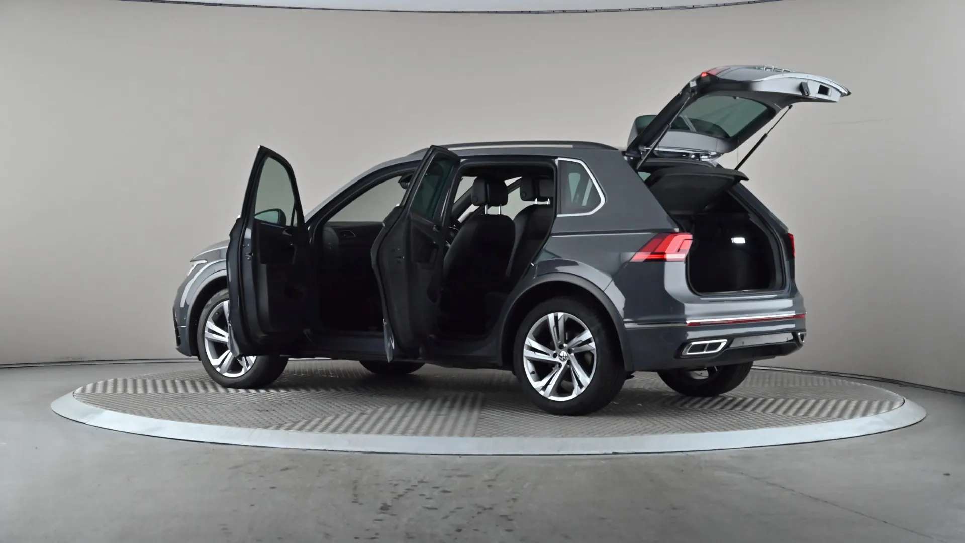 2023 VOLKSWAGEN TIGUAN 2023 VOLKSWAGEN TIGUAN