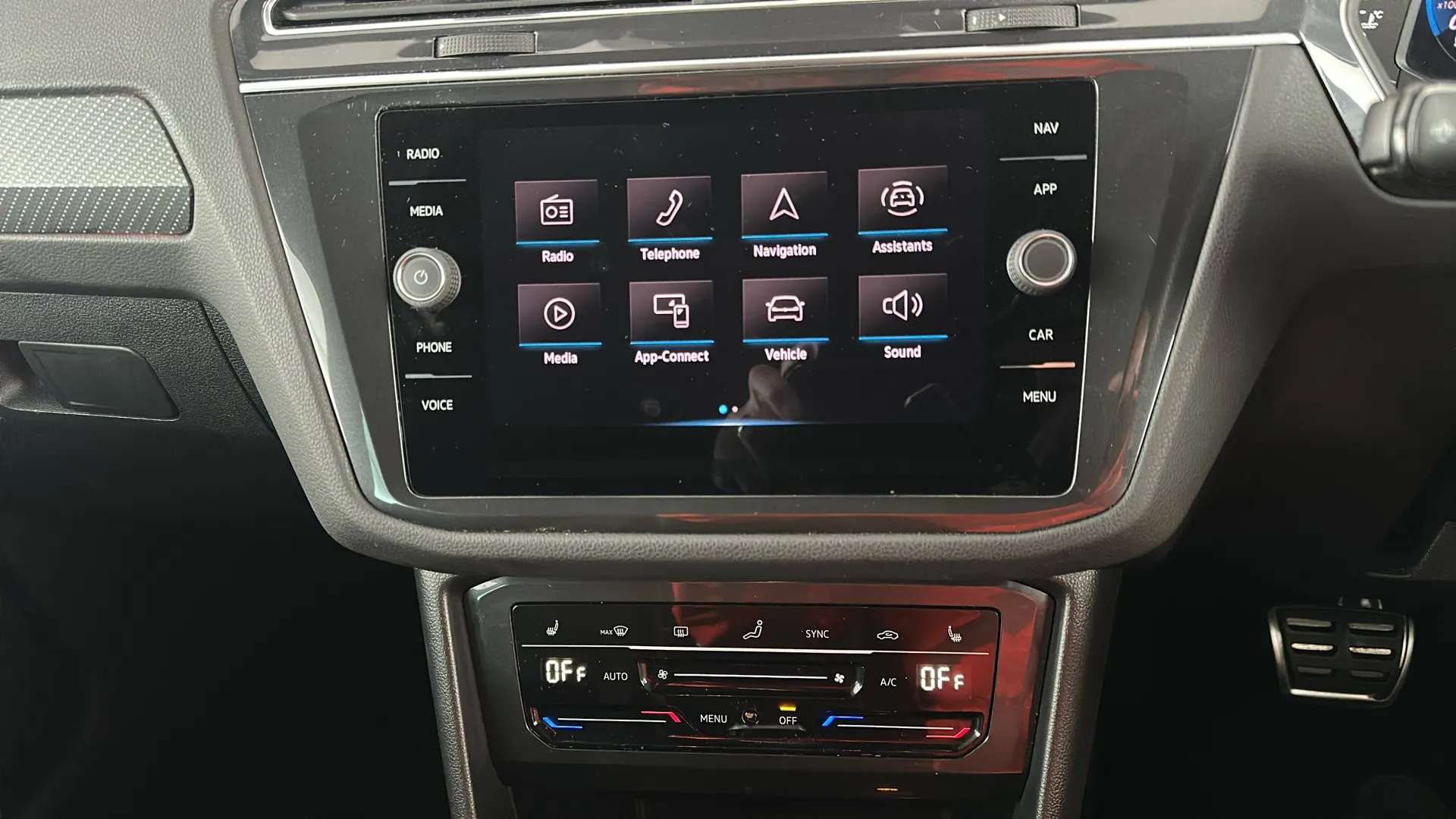 2023 VOLKSWAGEN TIGUAN 2023 VOLKSWAGEN TIGUAN