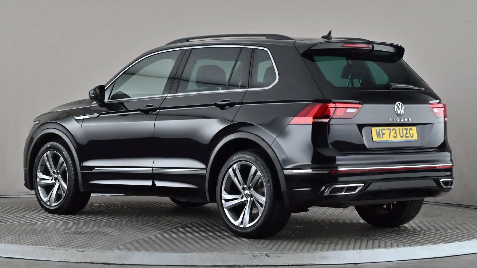 A 2023 VOLKSWAGEN TIGUAN 1.5 TSI 150 R-Line Edition DSG A 2023 VOLKSWAGEN TIGUAN 1.5 TSI 150 R-Line Edition DSG