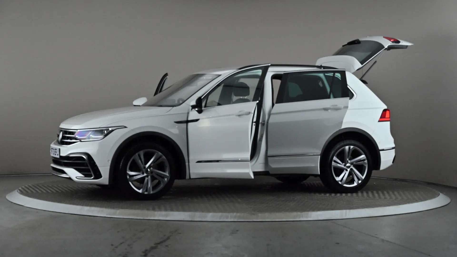 2023 VOLKSWAGEN TIGUAN 2023 VOLKSWAGEN TIGUAN