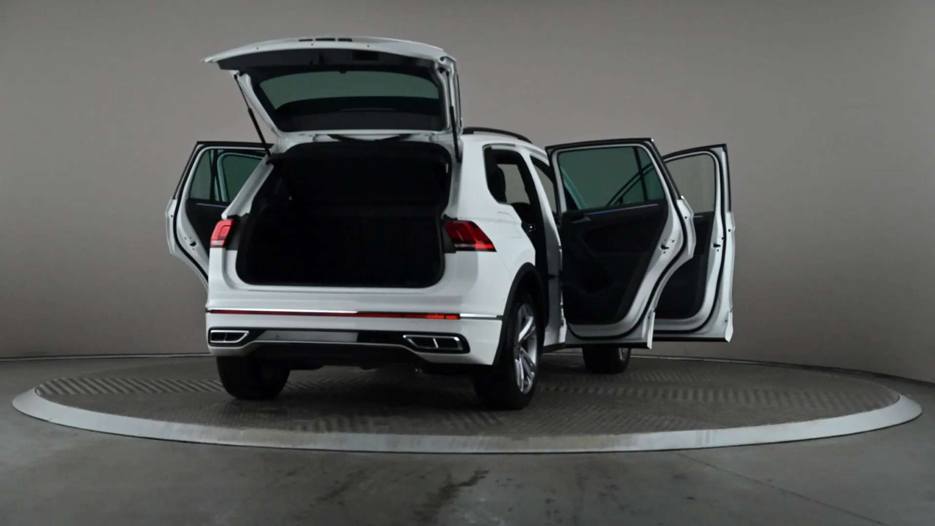 2023 VOLKSWAGEN TIGUAN 2023 VOLKSWAGEN TIGUAN