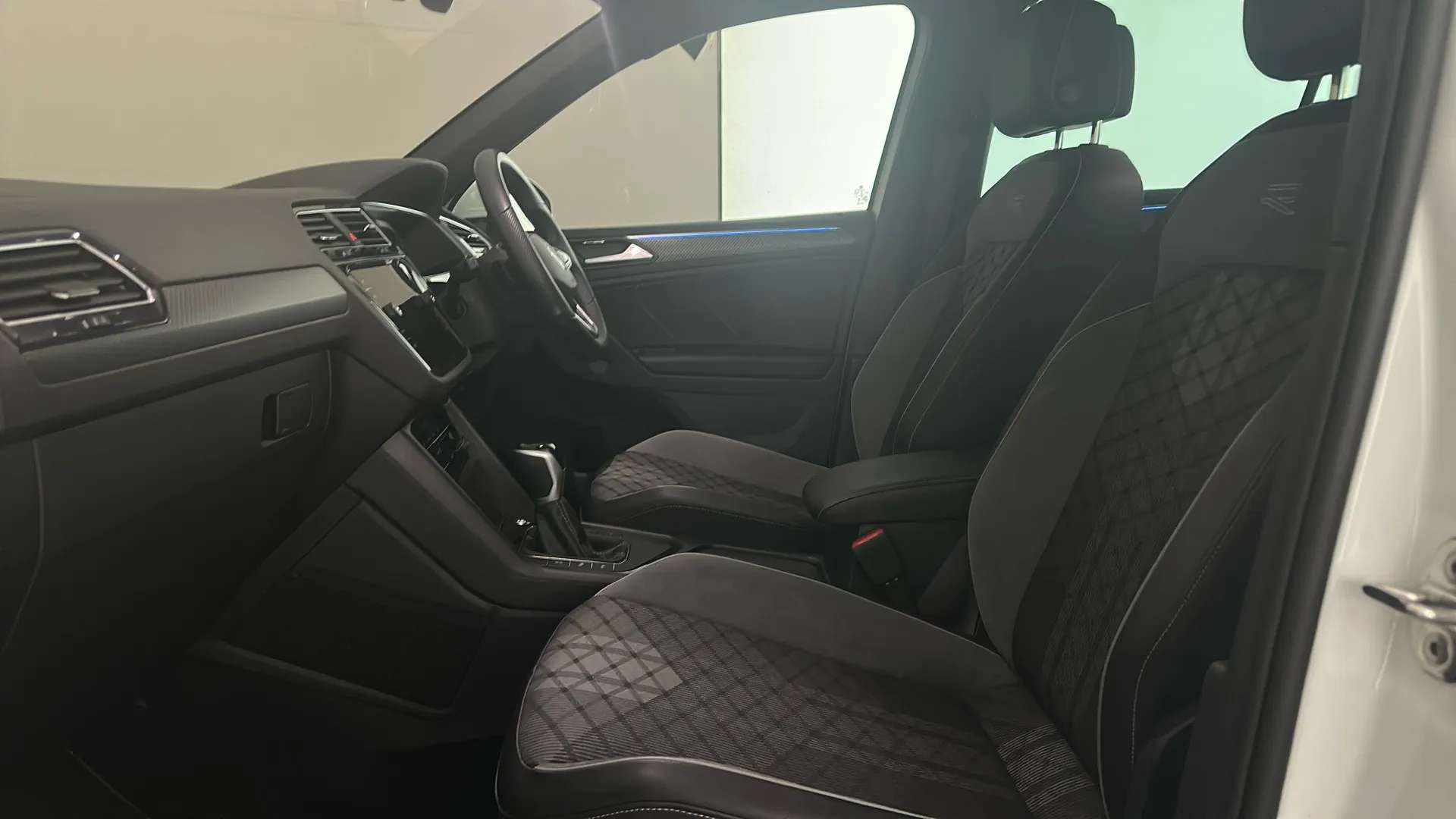 2023 VOLKSWAGEN TIGUAN 2023 VOLKSWAGEN TIGUAN
