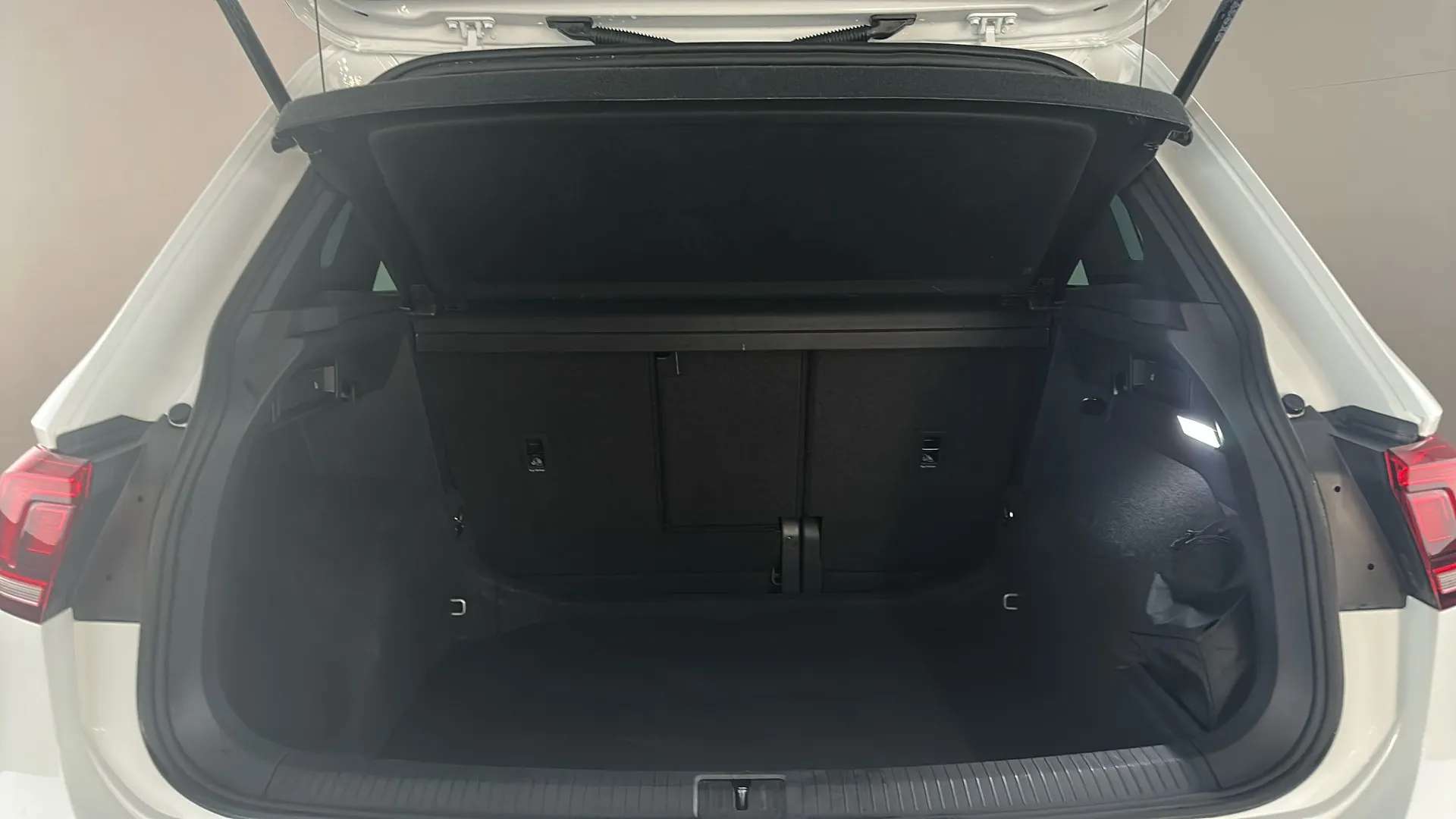 2023 VOLKSWAGEN TIGUAN 2023 VOLKSWAGEN TIGUAN