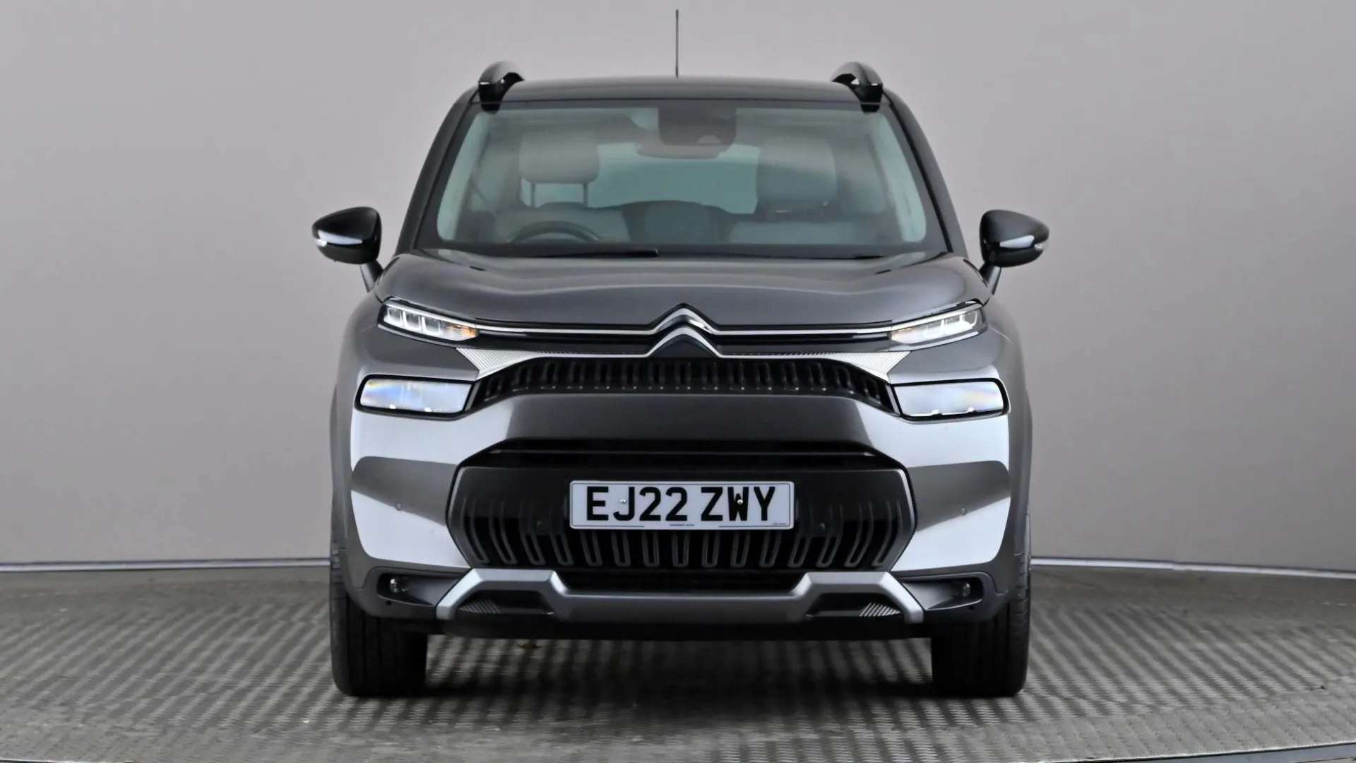 A 2022 CITROEN C3 AIRCROSS 1.2 PureTech 130 Shine Plus EAT6 A 2022 CITROEN C3 AIRCROSS 1.2 PureTech 130 Shine Plus EAT6