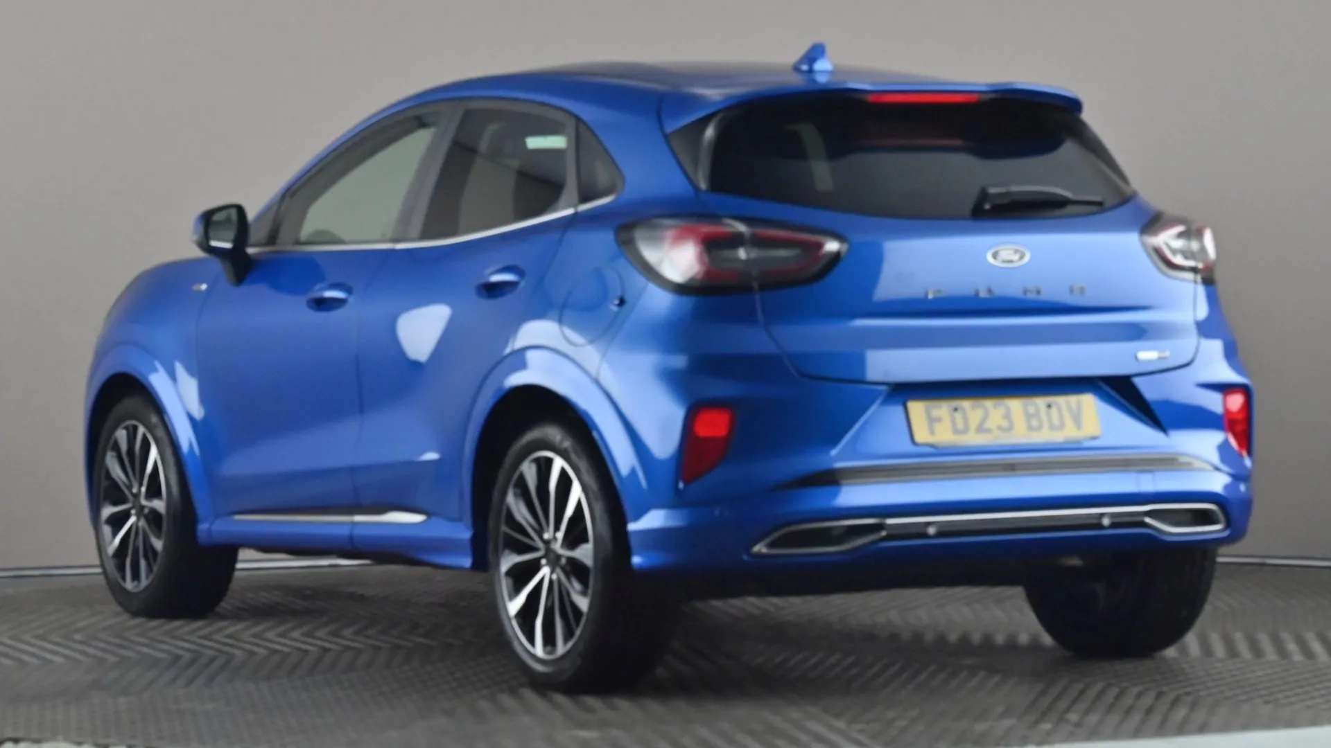 A 2023 FORD PUMA 1.0 EcoBoost Hybr mHEV 155 ST-Line Vignale DCT A 2023 FORD PUMA 1.0 EcoBoost Hybr mHEV 155 ST-Line Vignale DCT