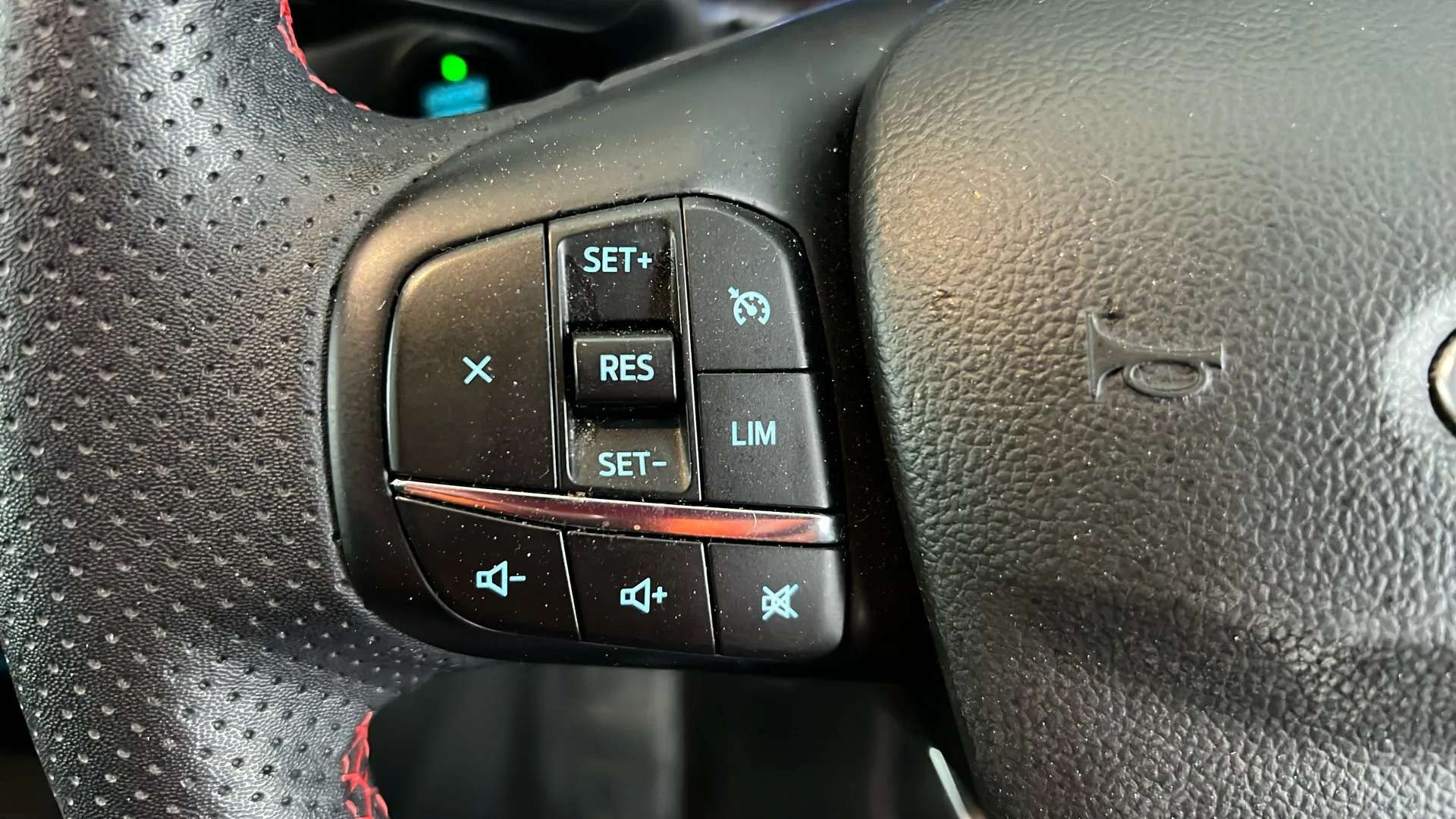 2023 FORD KUGA 2023 FORD KUGA