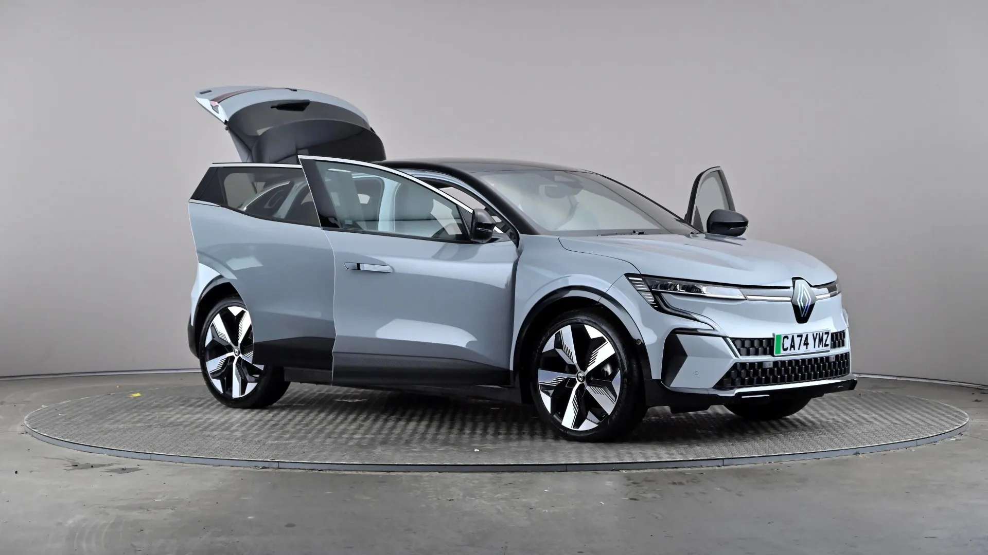 2024 RENAULT MEGANE E-TECH 2024 RENAULT MEGANE E-TECH