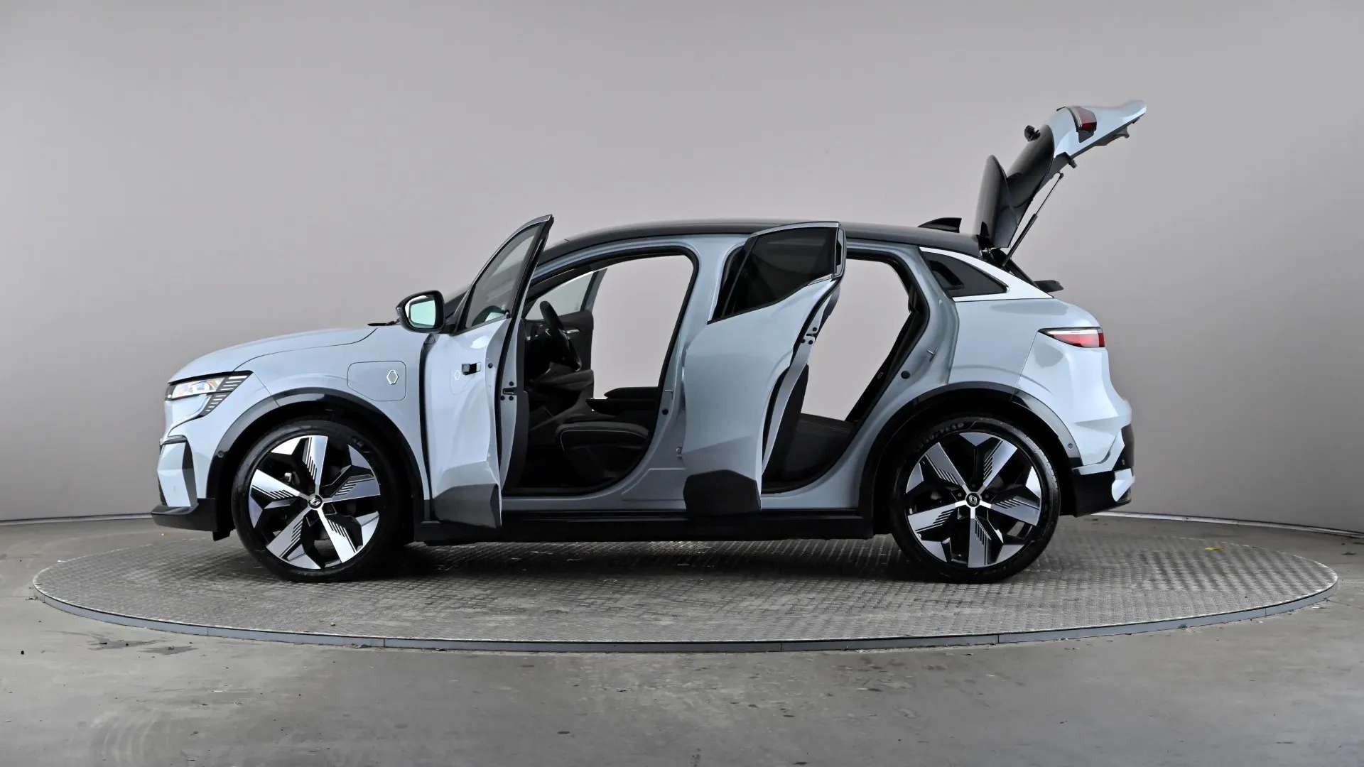 2024 RENAULT MEGANE E-TECH 2024 RENAULT MEGANE E-TECH