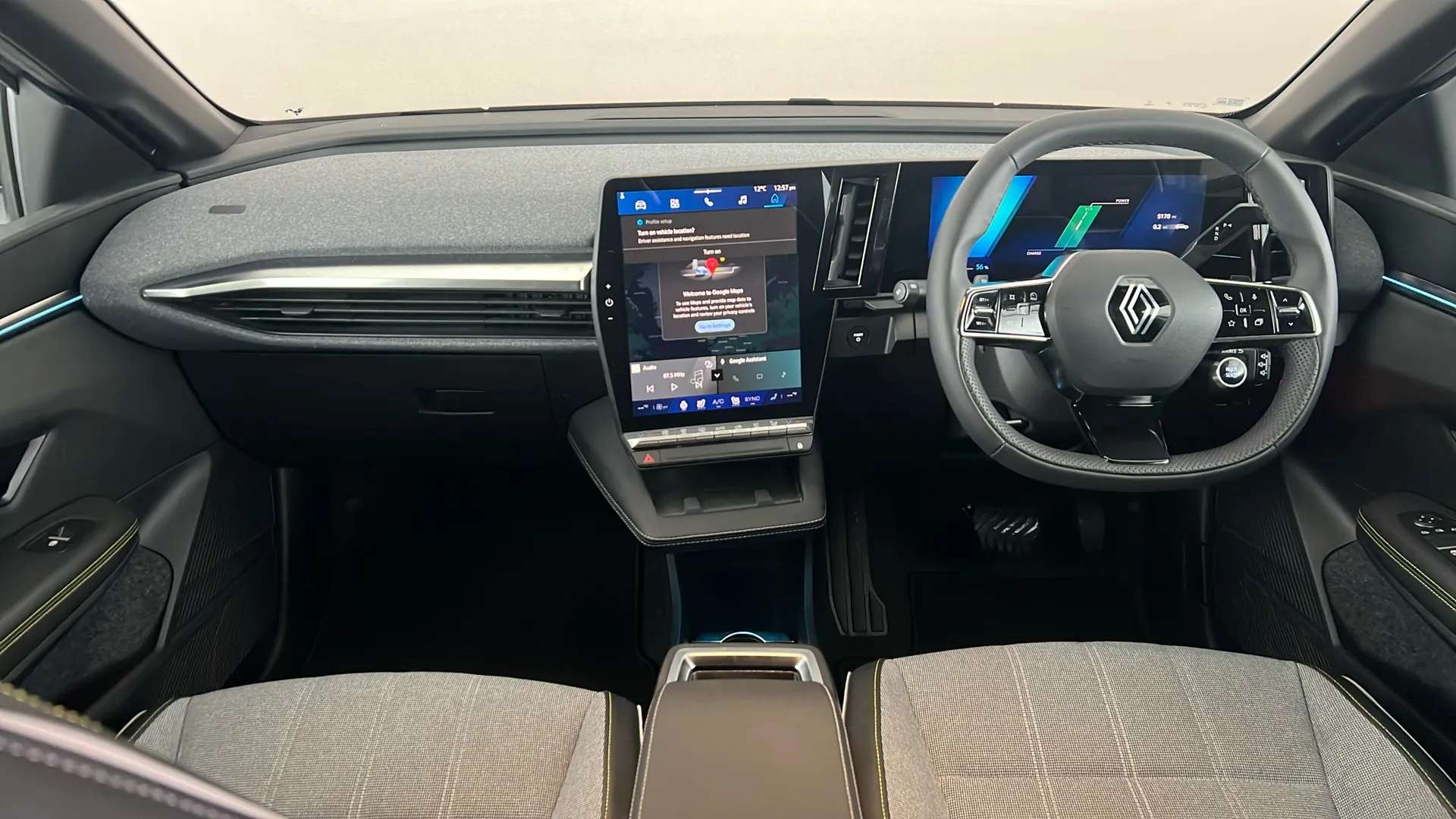 2024 RENAULT MEGANE E-TECH 2024 RENAULT MEGANE E-TECH