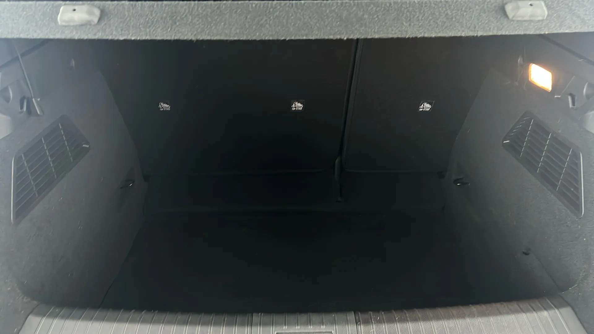 2024 RENAULT MEGANE E-TECH 2024 RENAULT MEGANE E-TECH