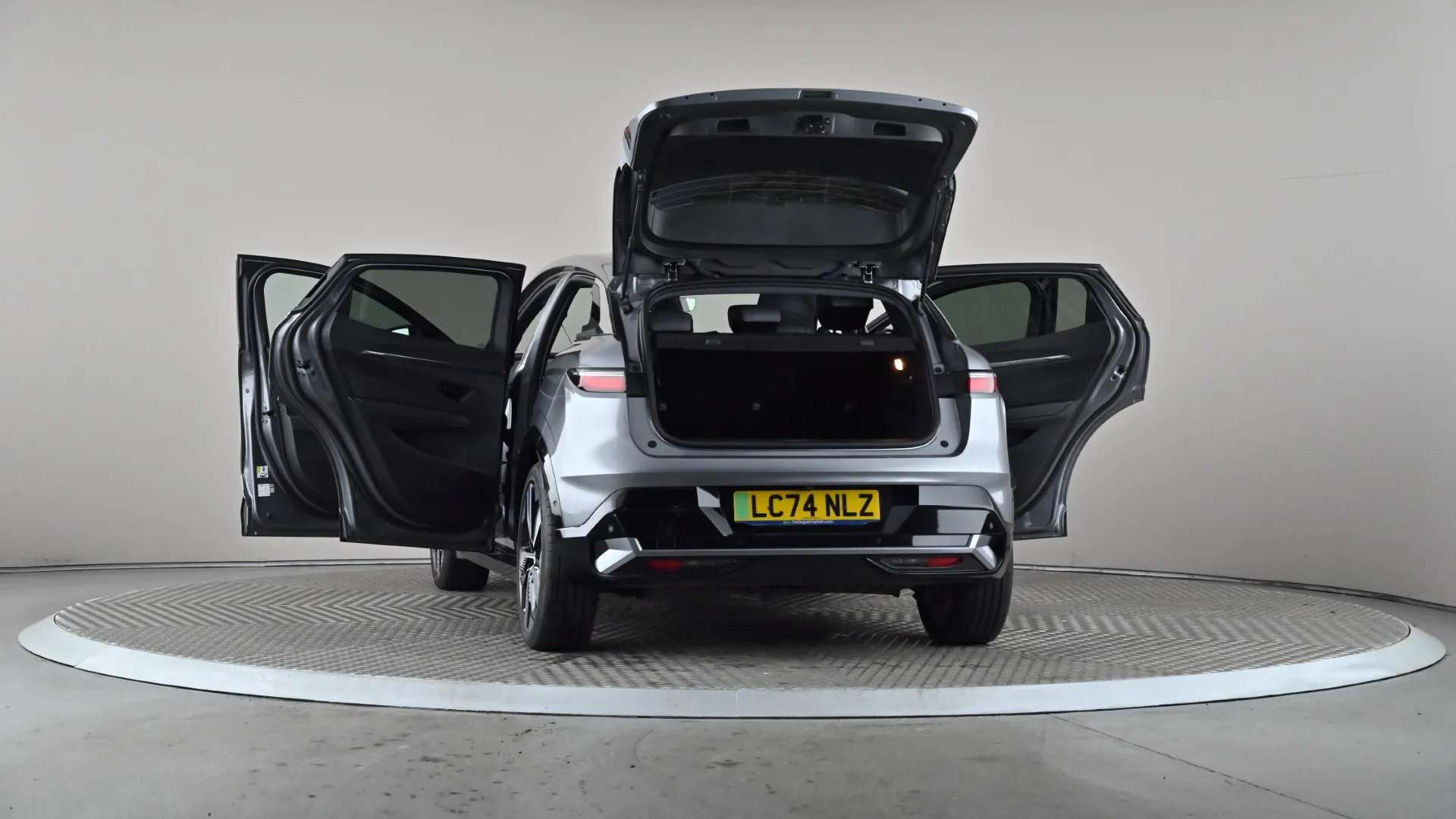2024 RENAULT MEGANE E-TECH 2024 RENAULT MEGANE E-TECH