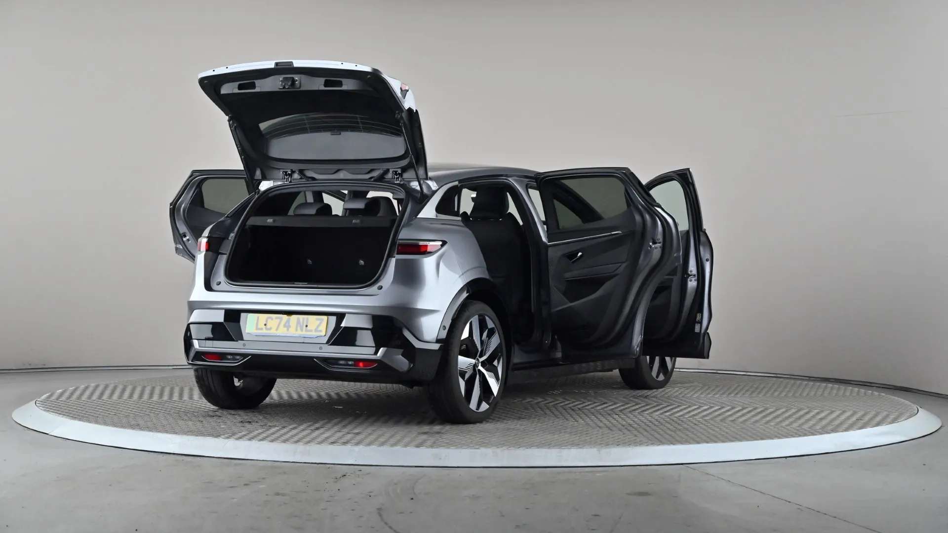 2024 RENAULT MEGANE E-TECH 2024 RENAULT MEGANE E-TECH
