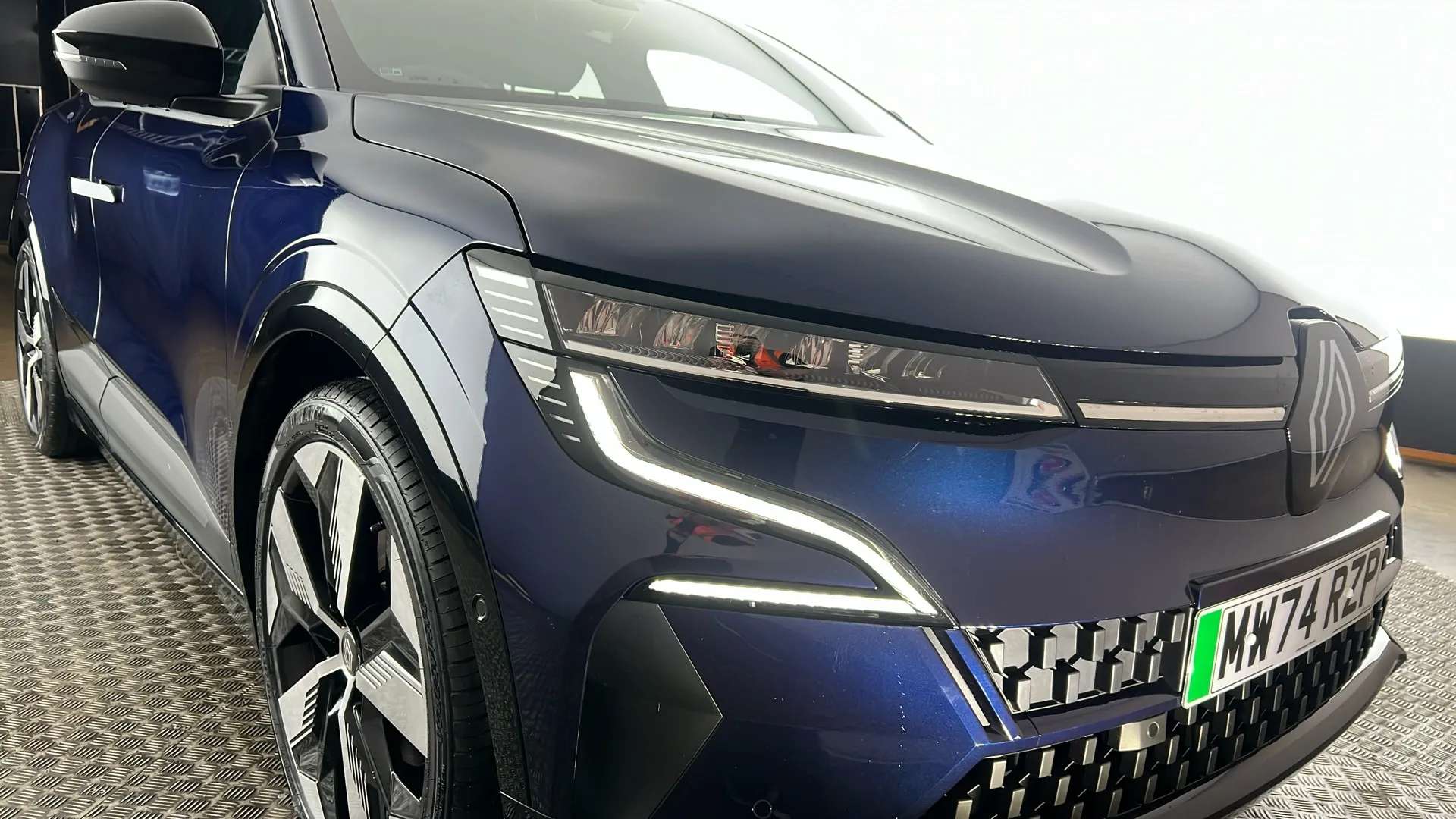 2024 RENAULT MEGANE E-TECH 2024 RENAULT MEGANE E-TECH