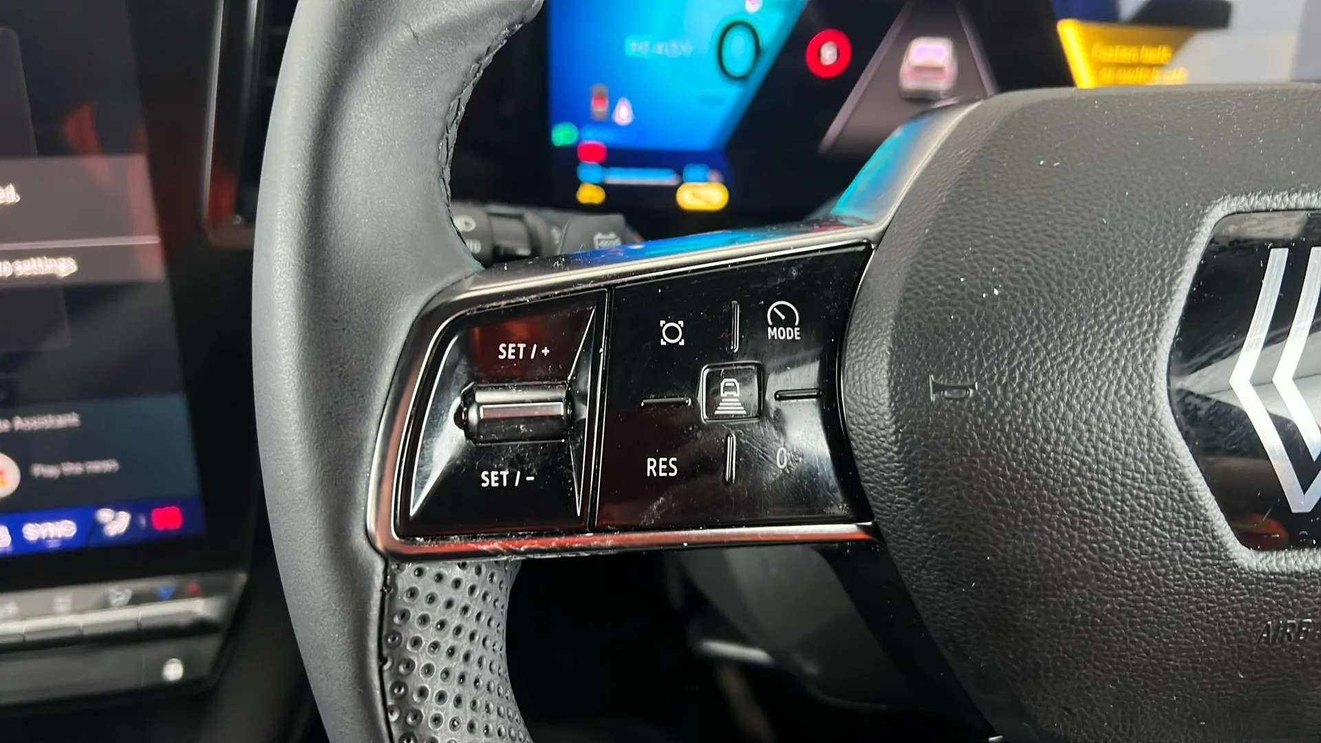 2024 RENAULT MEGANE E-TECH 2024 RENAULT MEGANE E-TECH