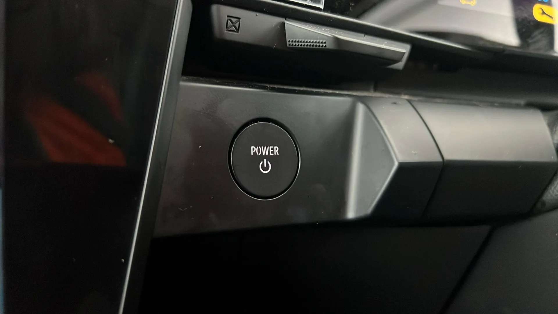 2024 RENAULT MEGANE E-TECH 2024 RENAULT MEGANE E-TECH