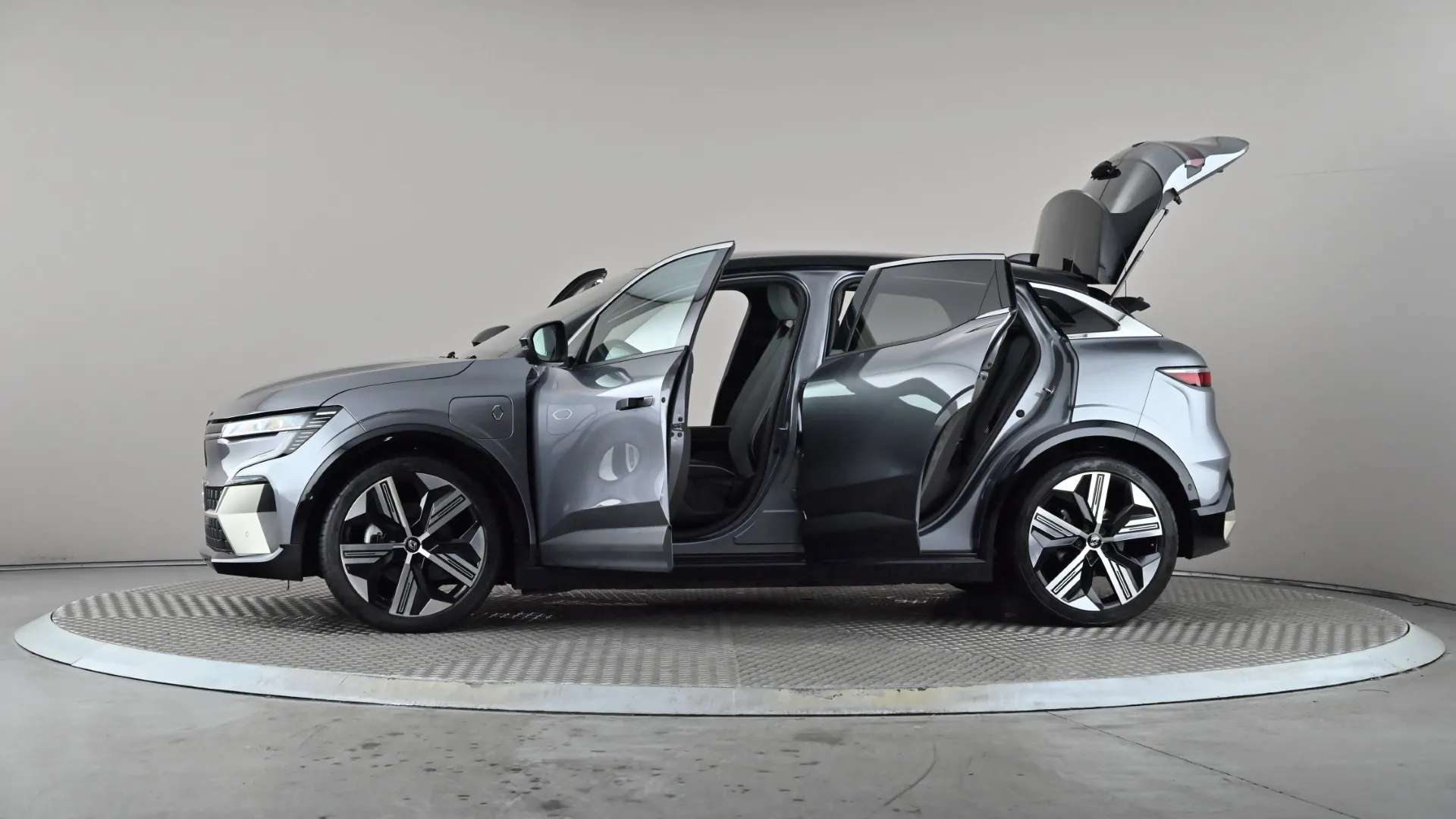 2025 RENAULT MEGANE E-TECH 2025 RENAULT MEGANE E-TECH
