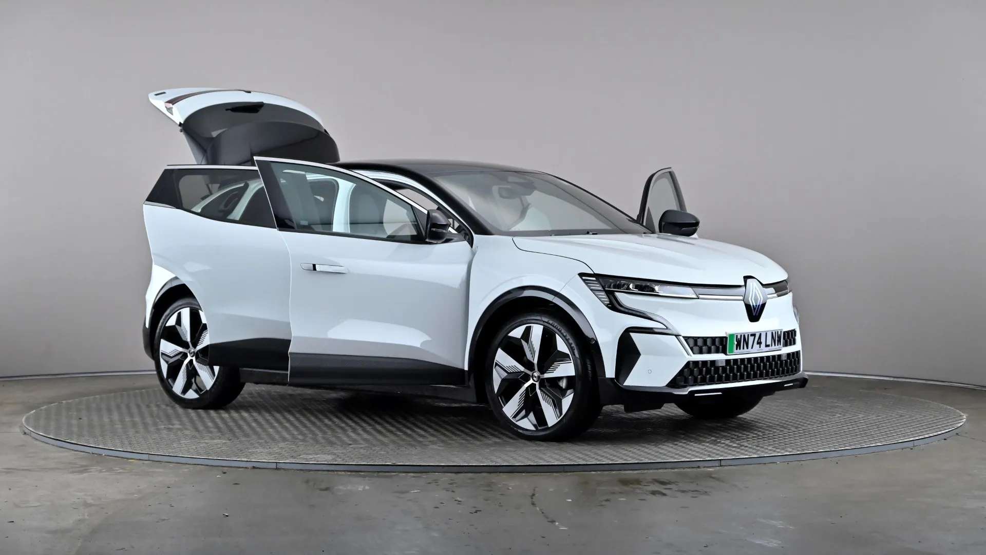 2024 RENAULT MEGANE E-TECH 2024 RENAULT MEGANE E-TECH