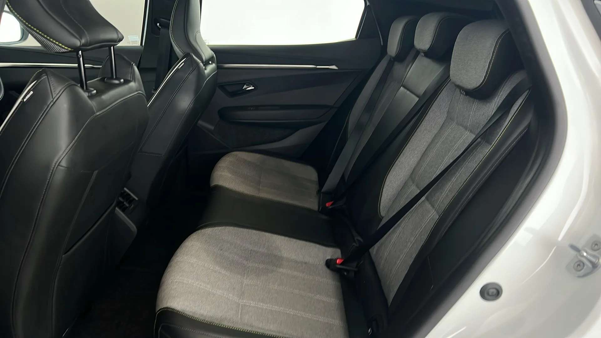 2024 RENAULT MEGANE E-TECH 2024 RENAULT MEGANE E-TECH