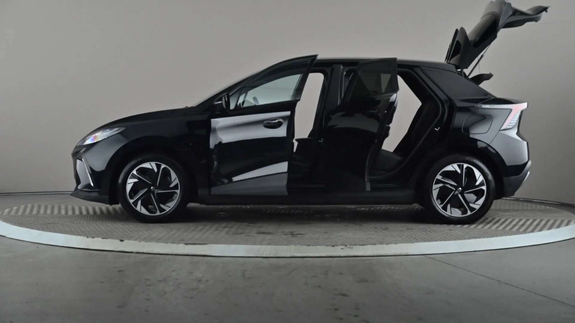 2023 MG MOTOR UK MG4 2023 MG MOTOR UK MG4