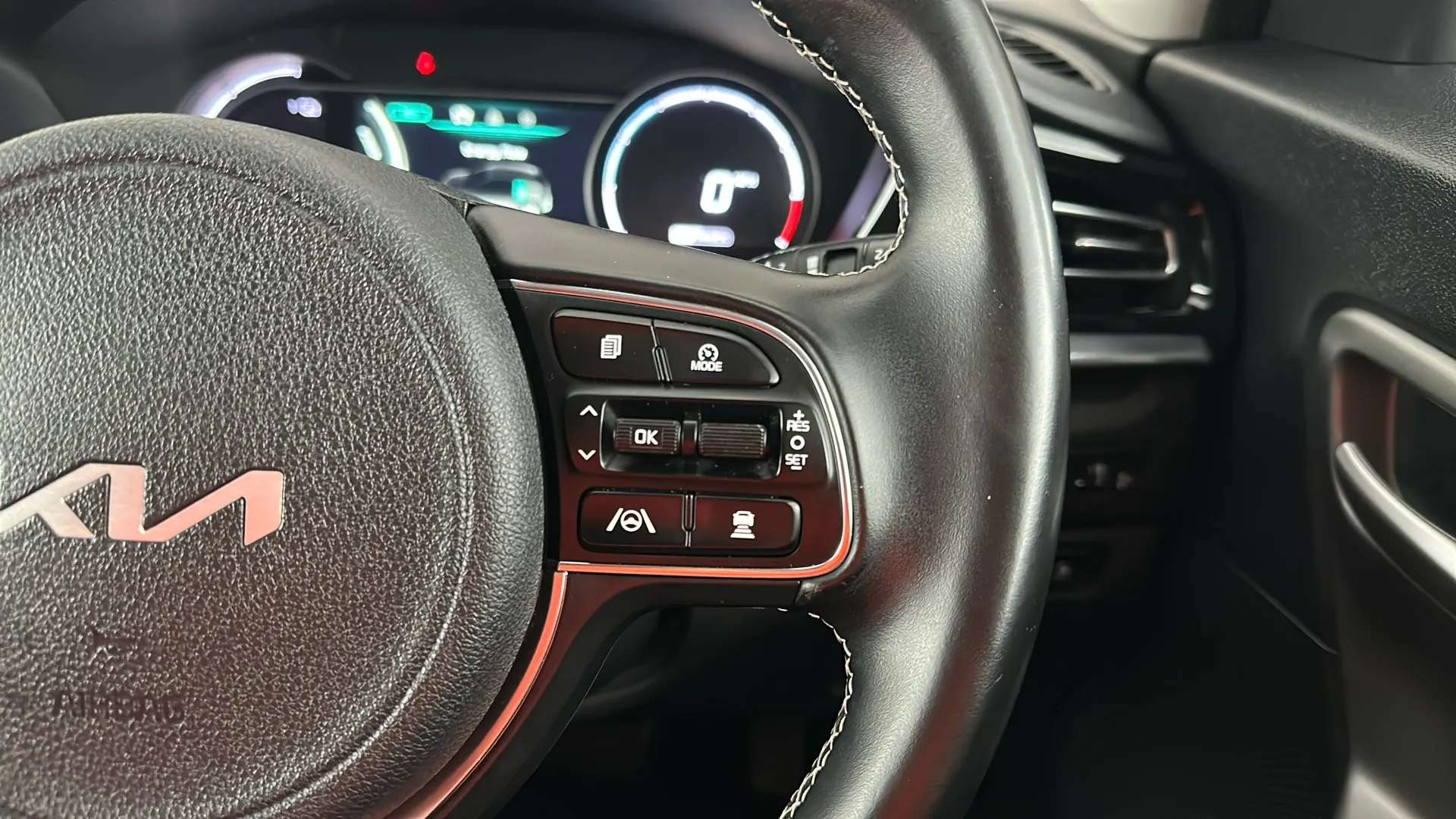 2022 KIA E-NIRO 2022 KIA E-NIRO