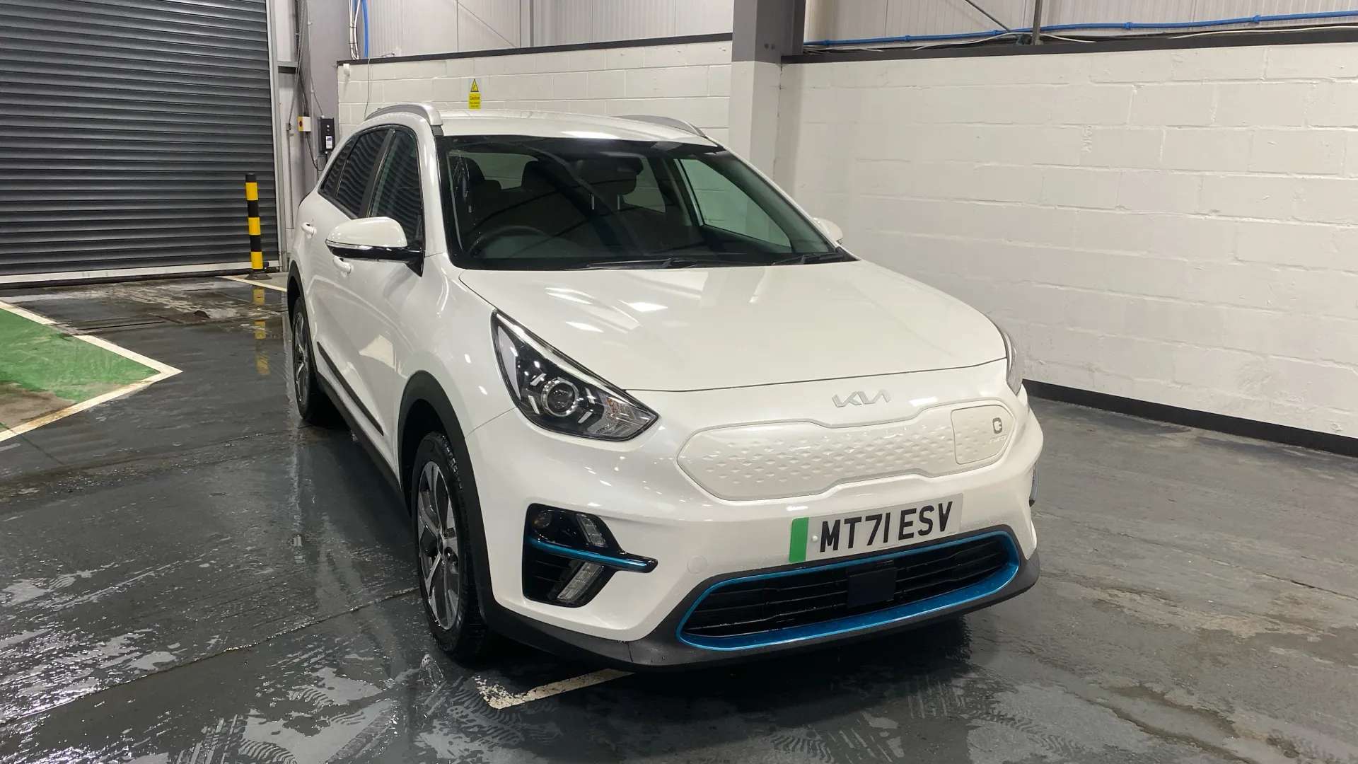 2021 KIA E-NIRO 2021 KIA E-NIRO