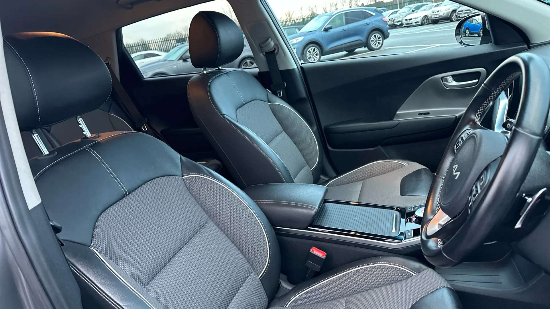 2022 KIA E-NIRO 2022 KIA E-NIRO